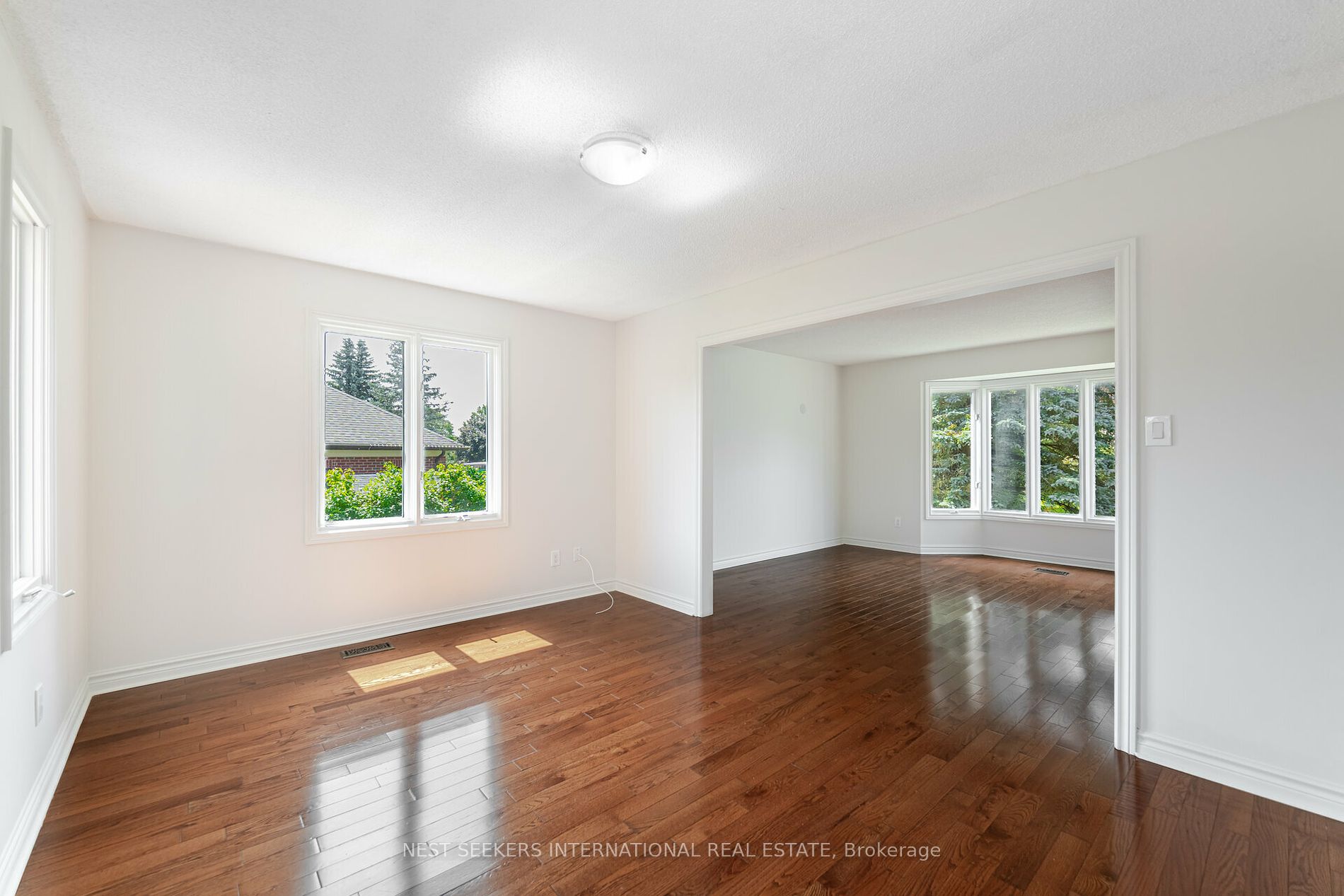 29 Holden Dr