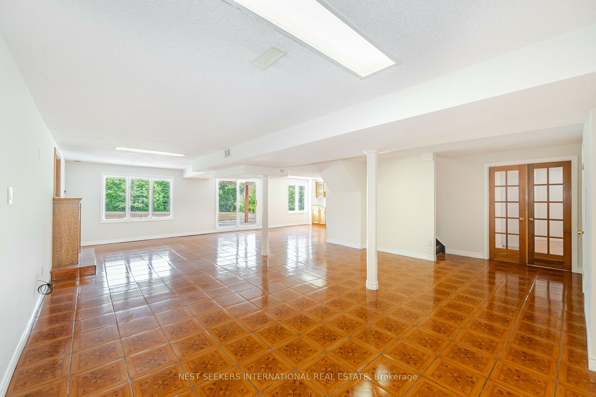 29 Holden Dr