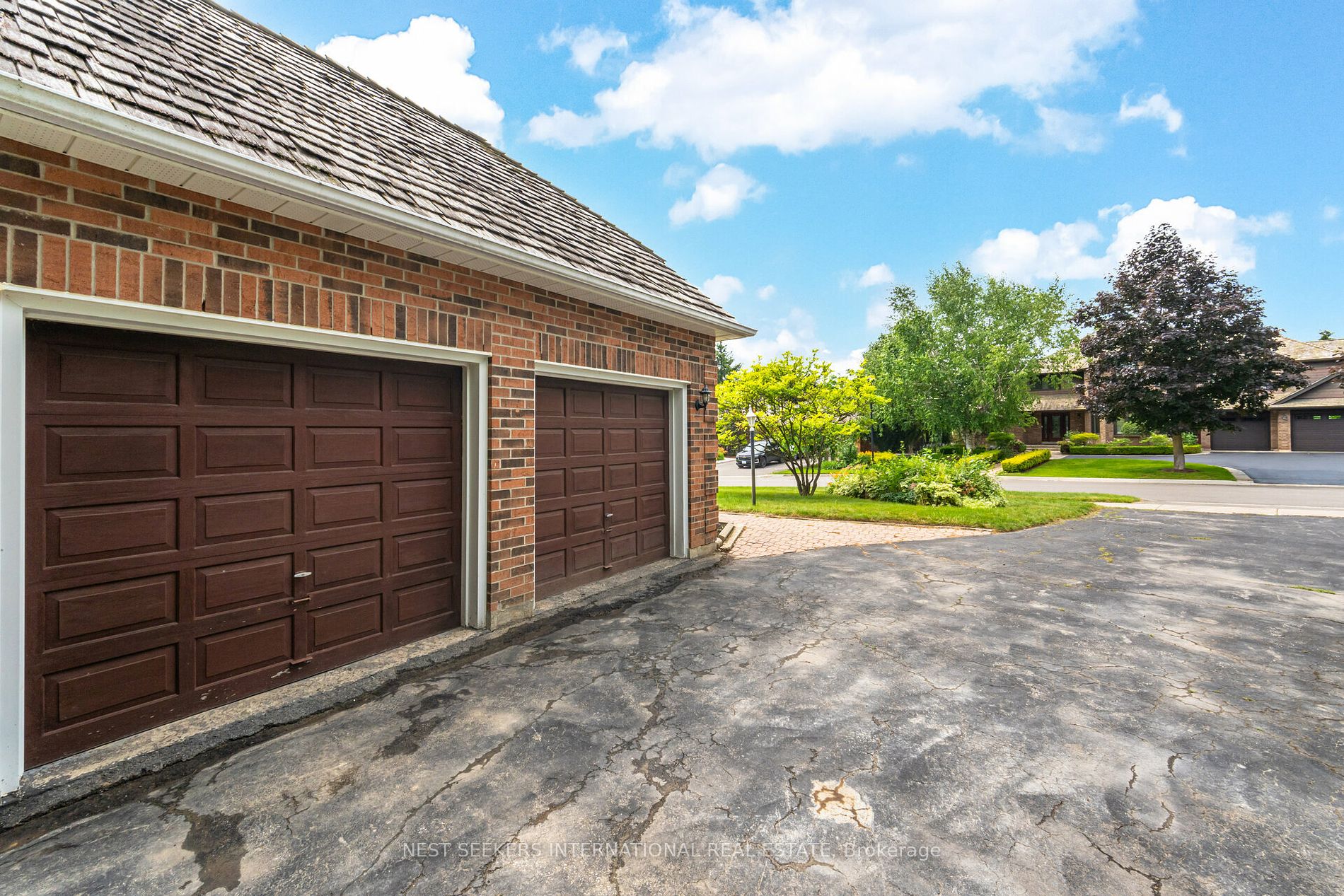 29 Holden Dr