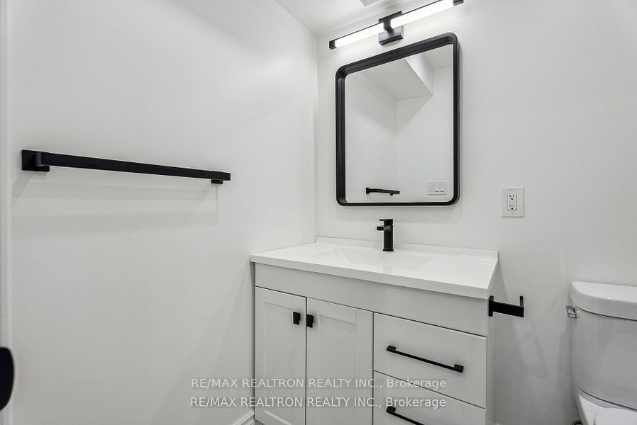 2 Mary Gapper Cres, #9