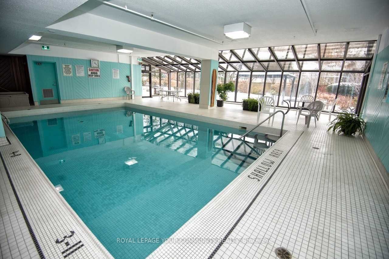 8111 Yonge St, #1501