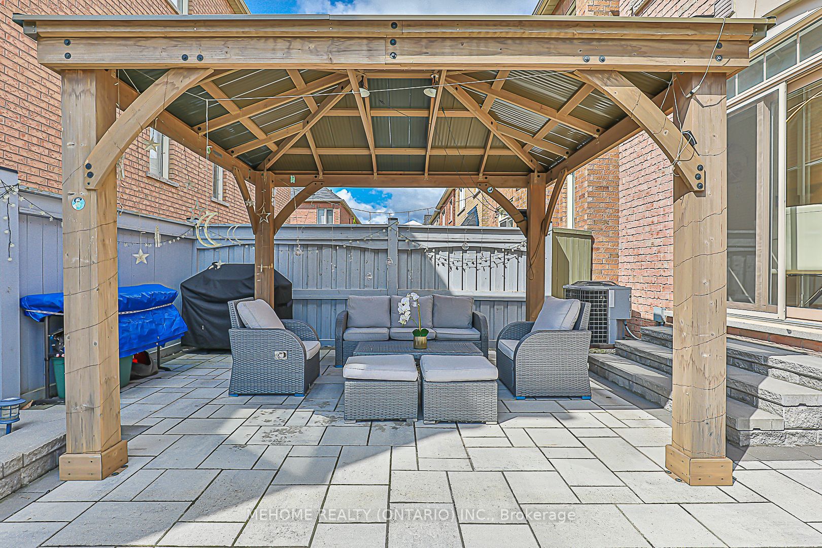 46 Mary Ellen Baker Crescent