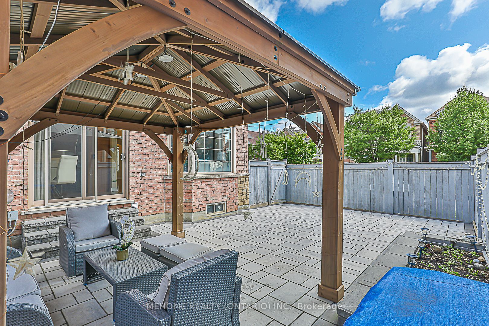 46 Mary Ellen Baker Crescent