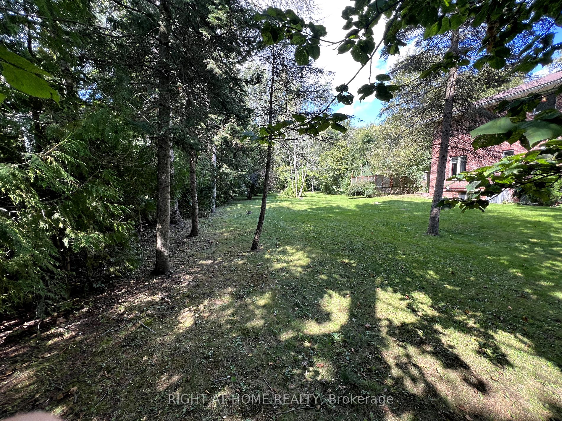 1120 North Shore Drive