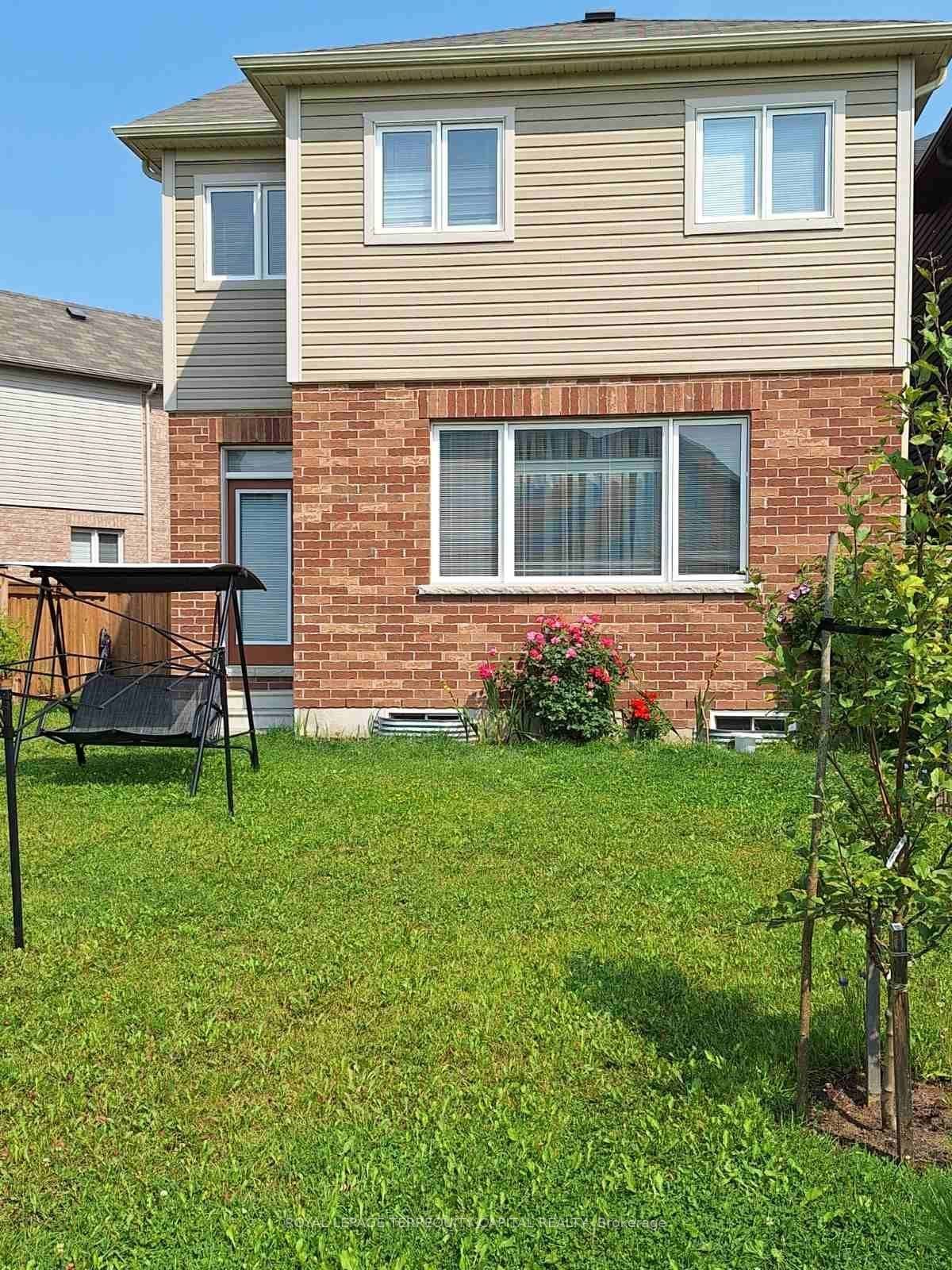 38 Hutton Crescent