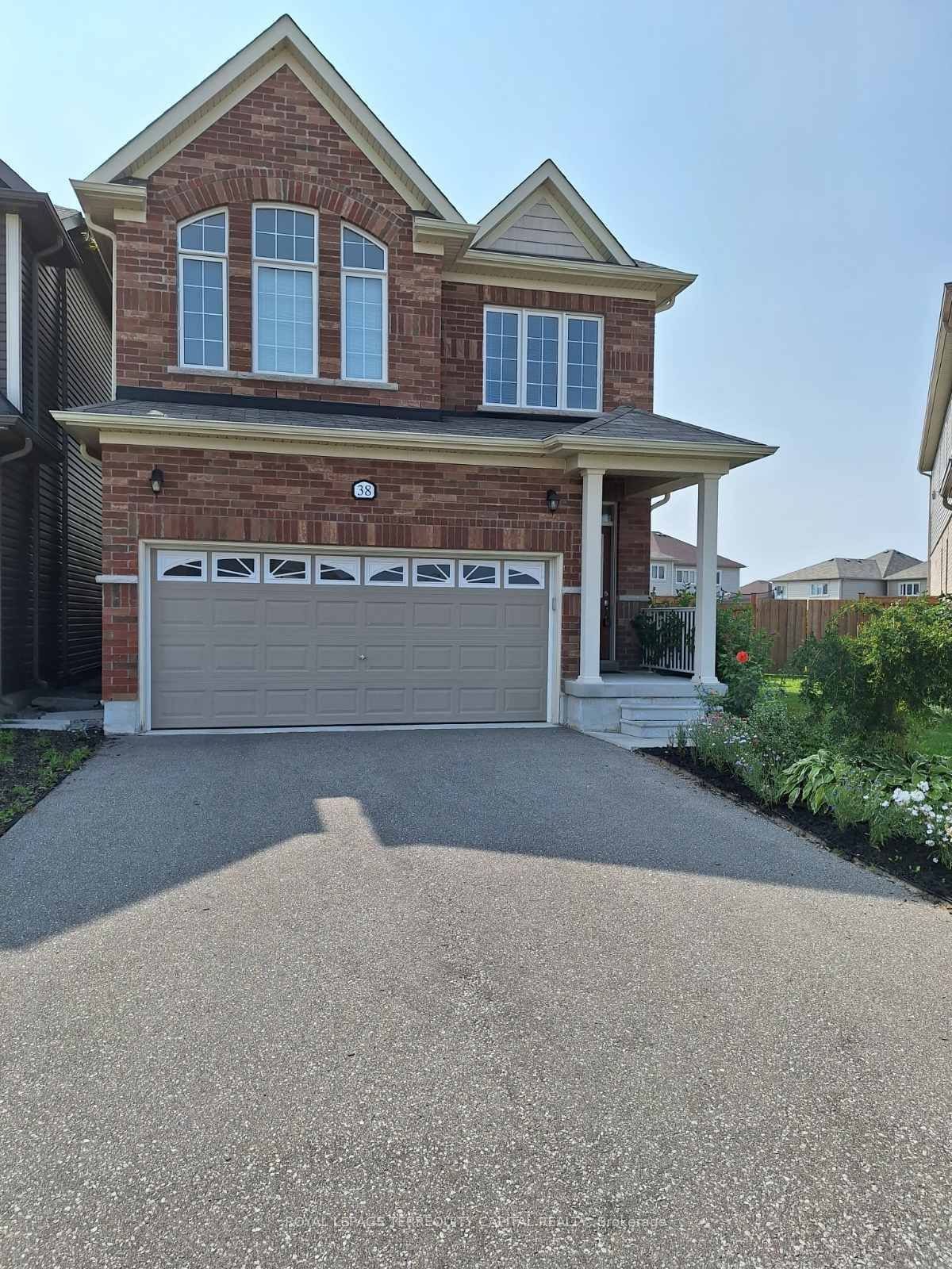 38 Hutton Crescent