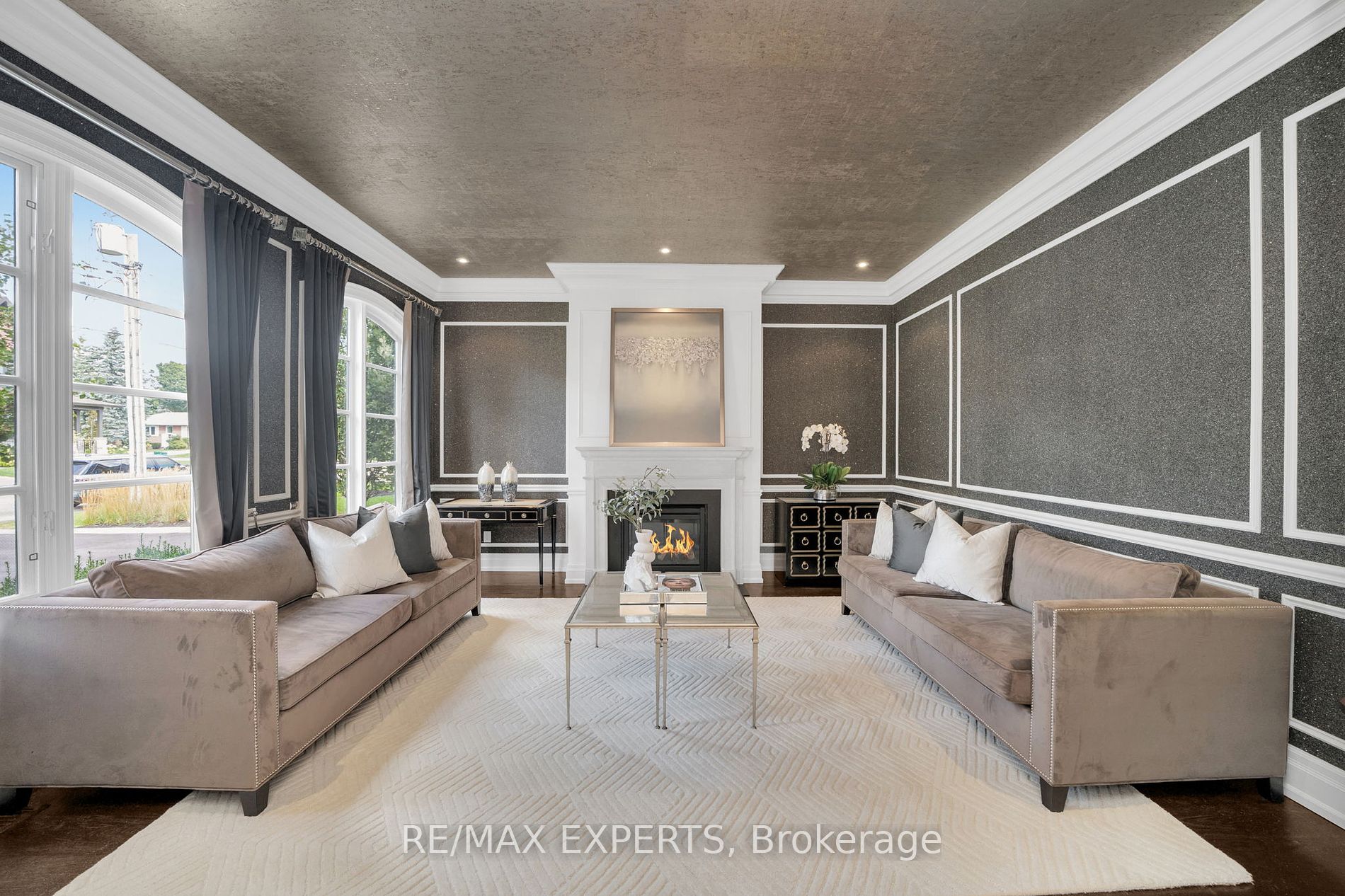 181 Kingslynn Drive