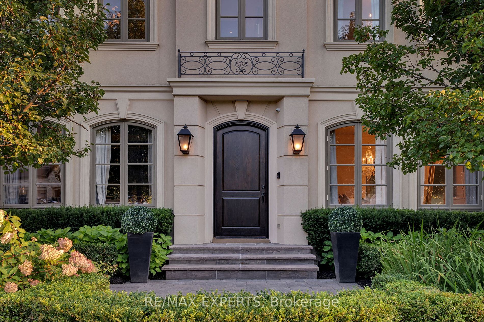 181 Kingslynn Drive