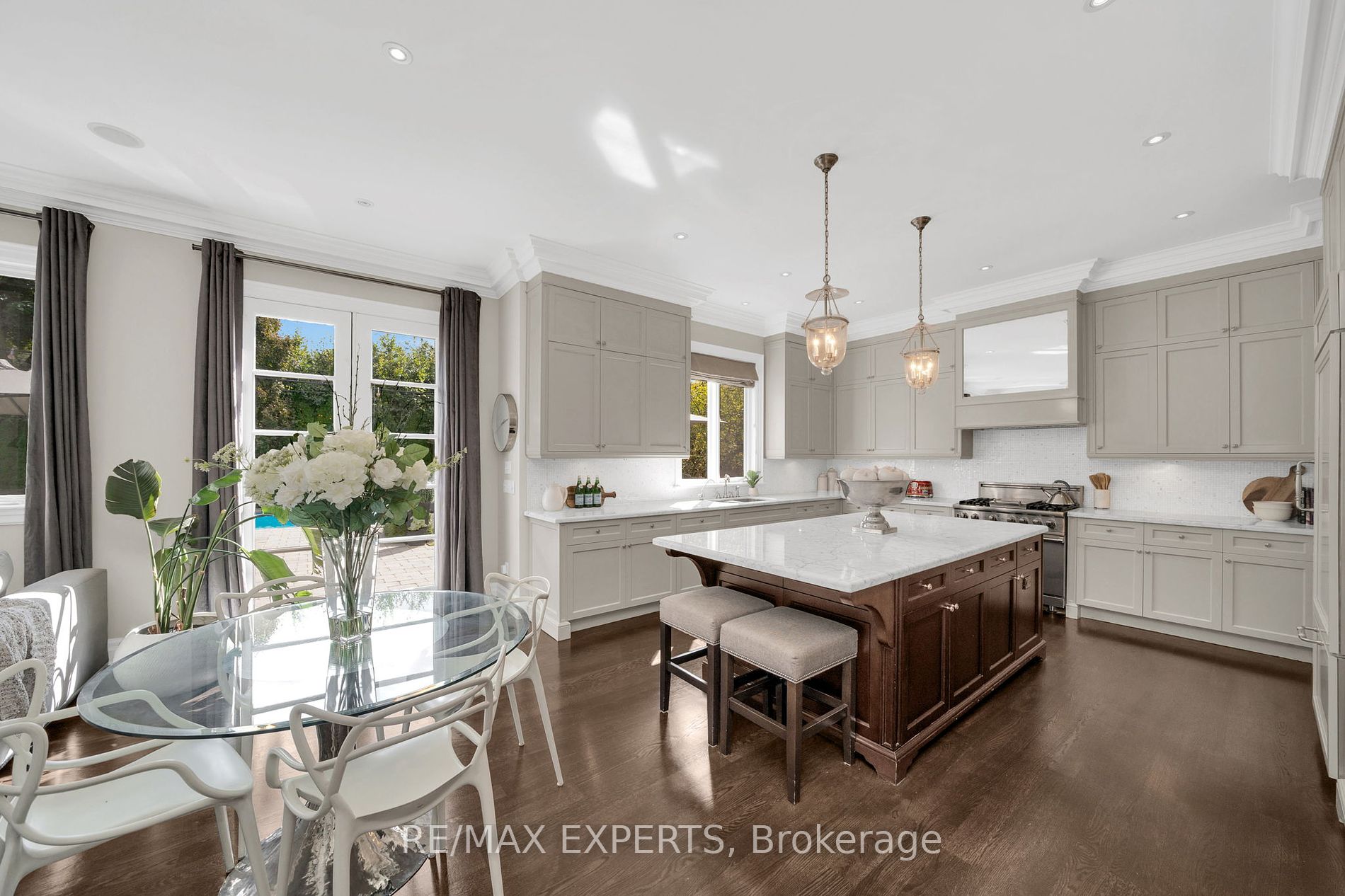 181 Kingslynn Drive