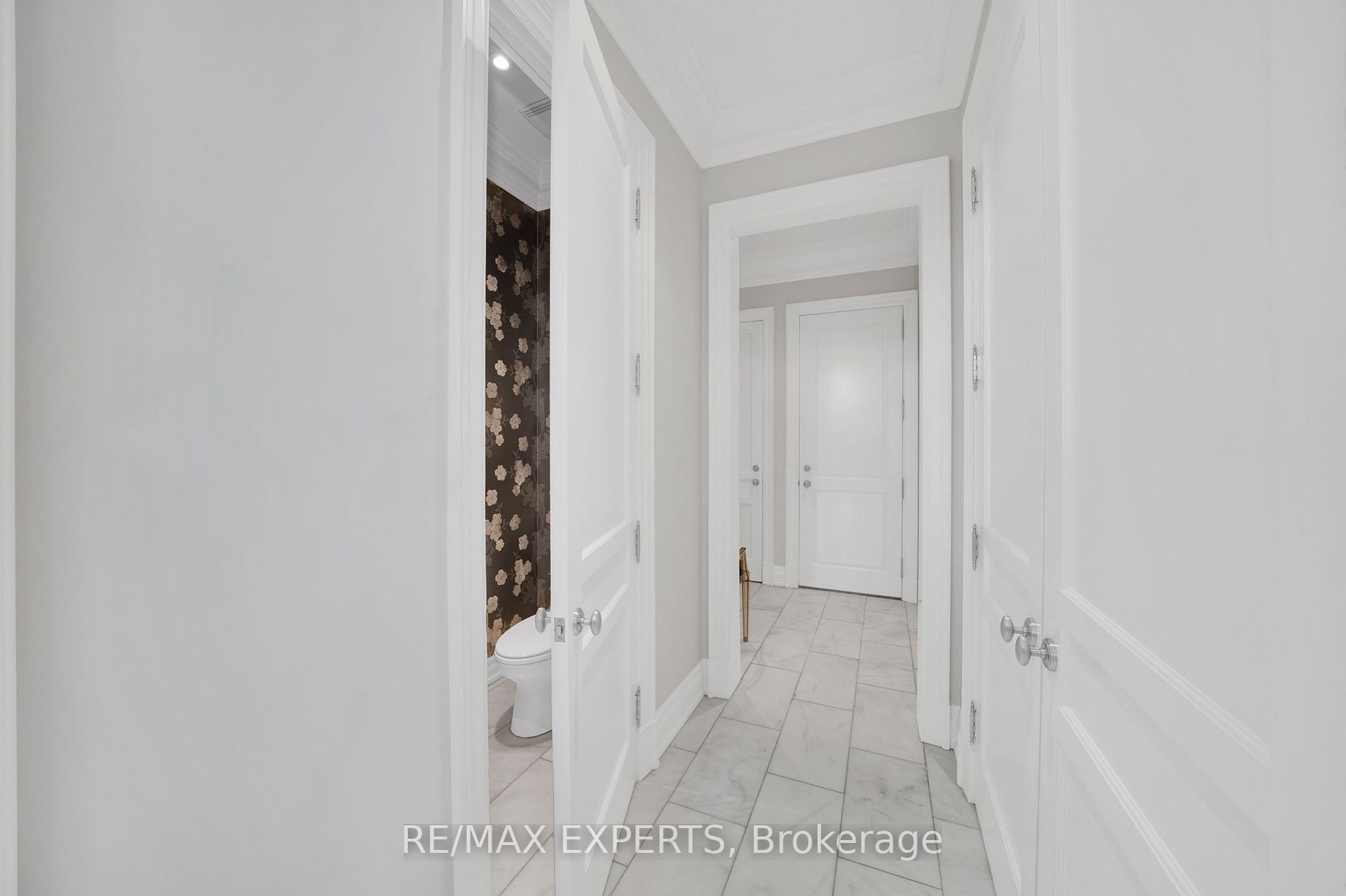 181 Kingslynn Drive