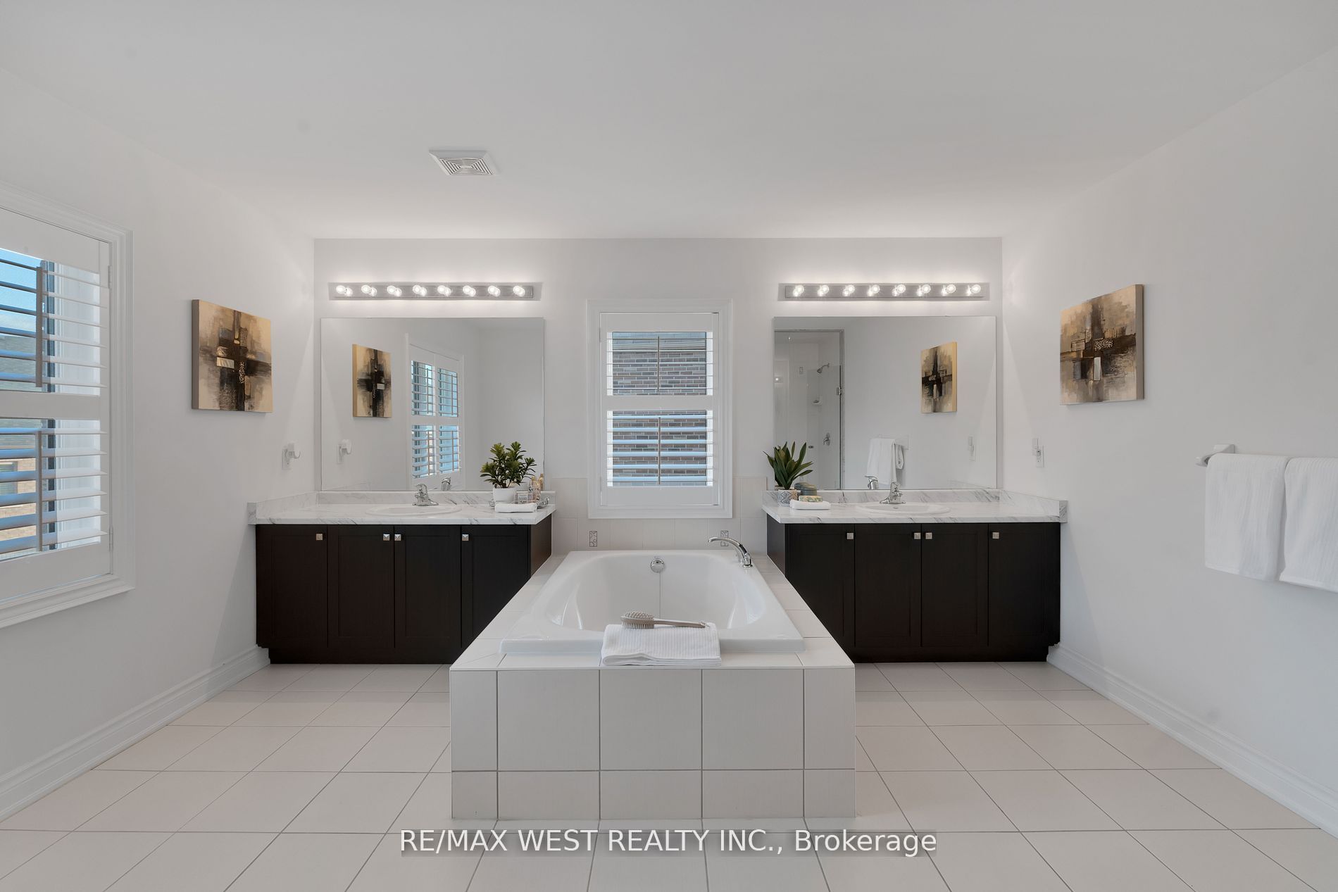 142 Beaconsfield Dr