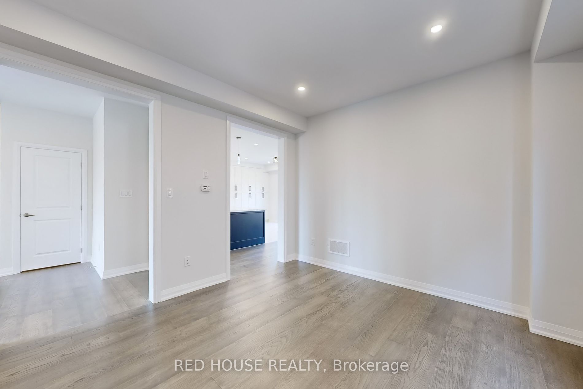 1458 Stovell Cres