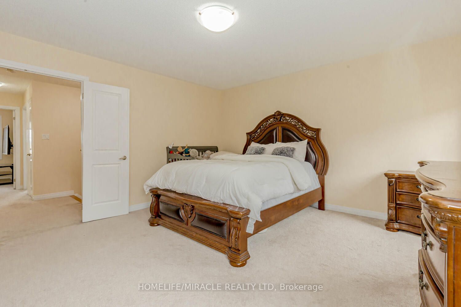 124 Casserley Cres