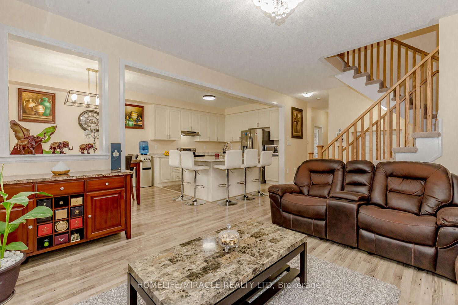 124 Casserley Cres