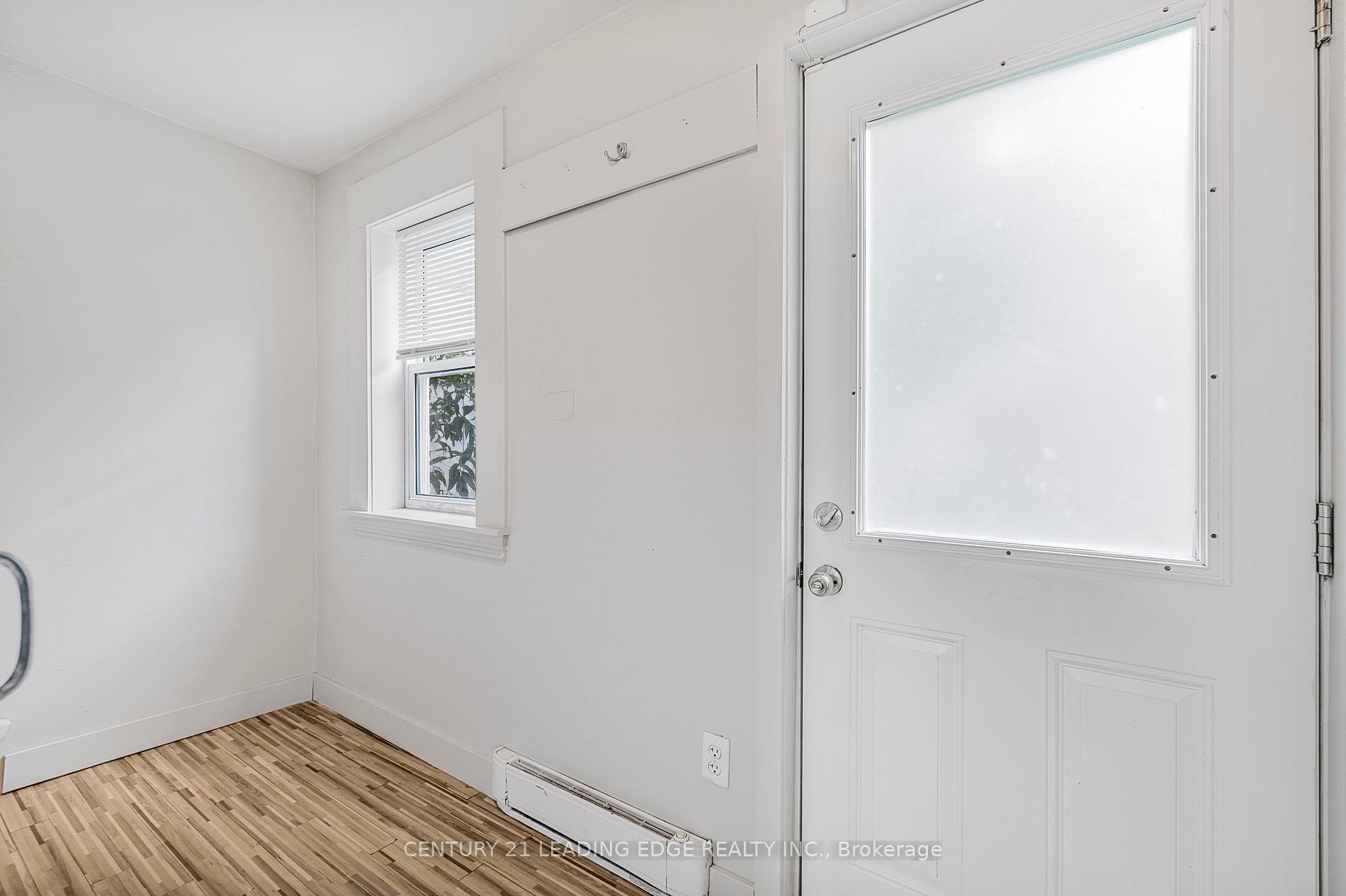 8 Church St