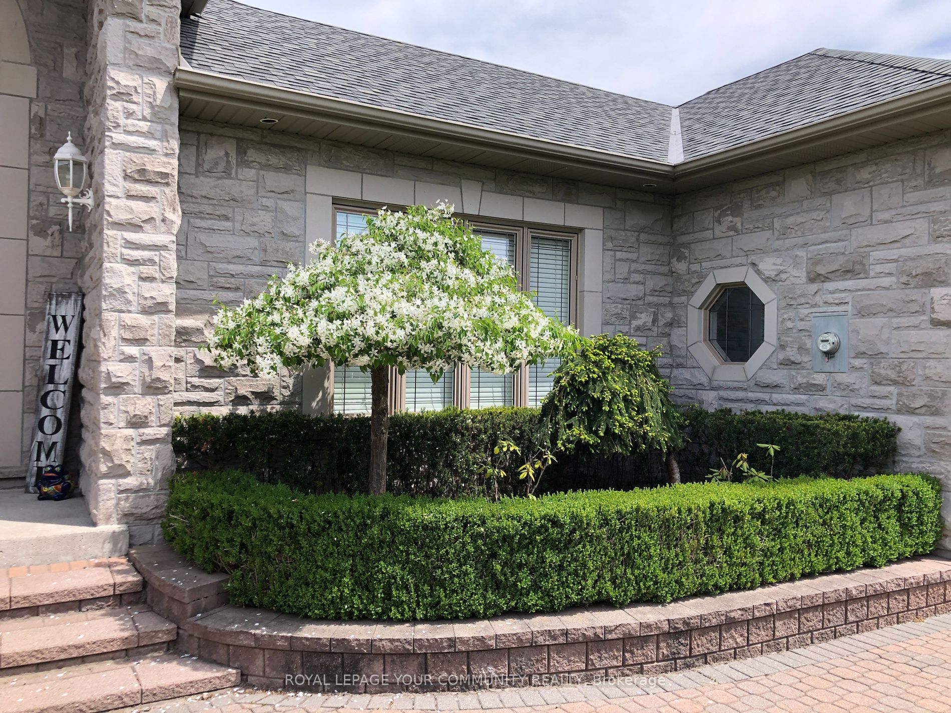 49 Shore Crescent