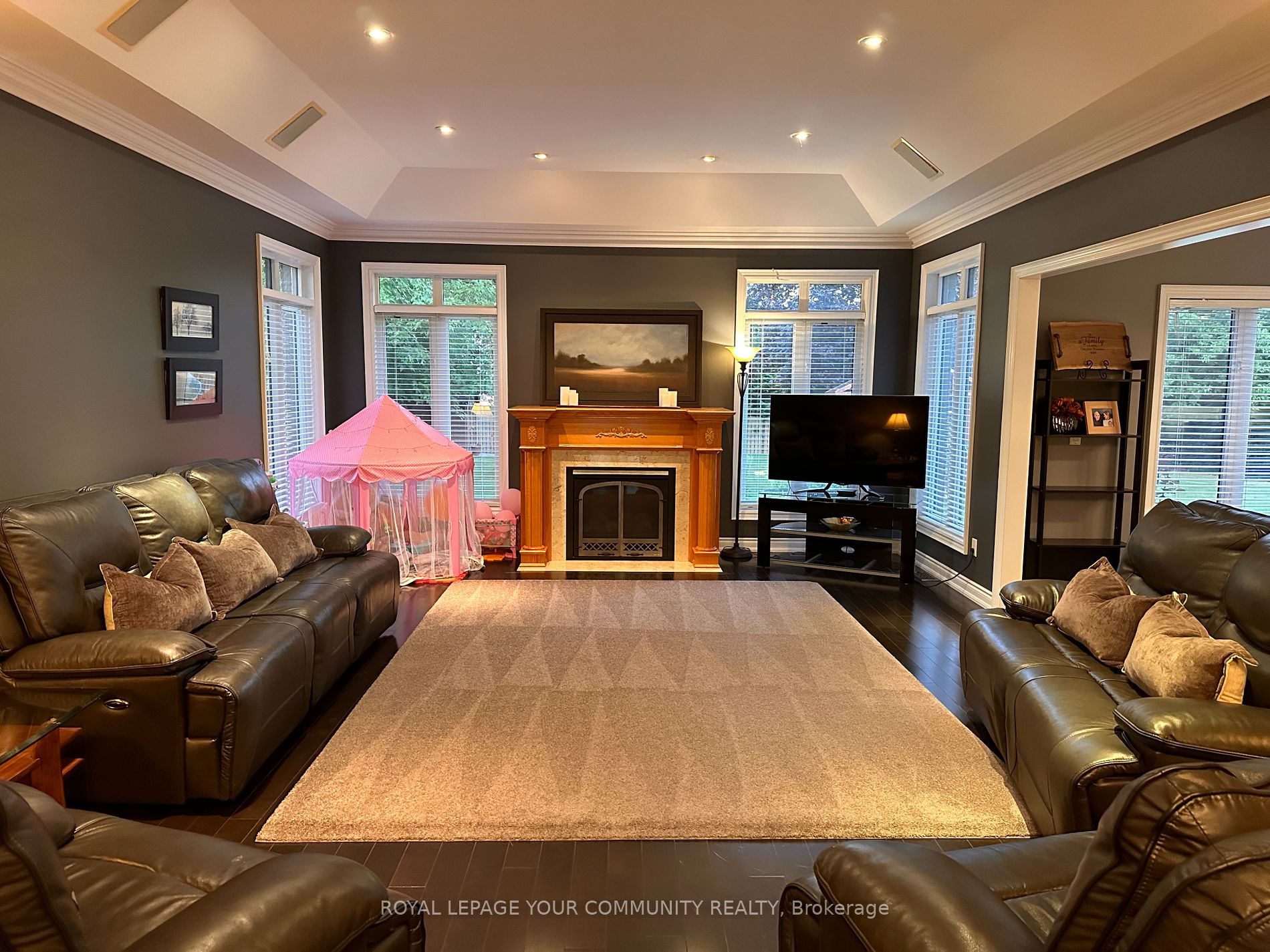 49 Shore Crescent