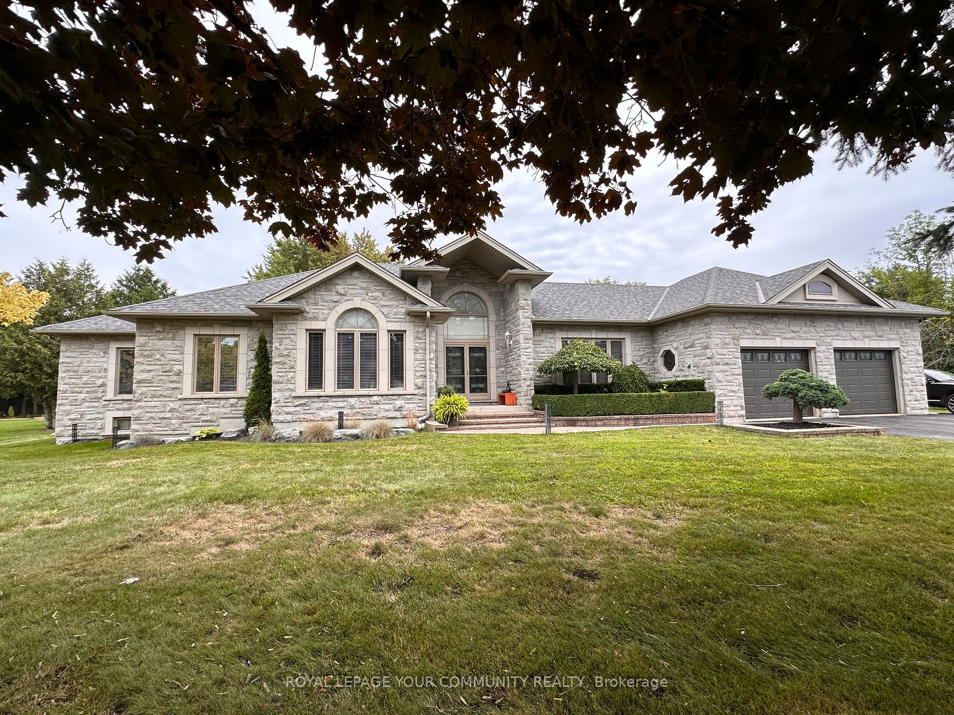 49 Shore Crescent