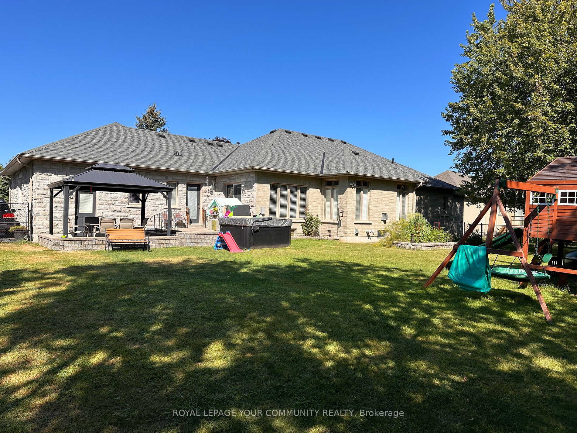 49 Shore Crescent