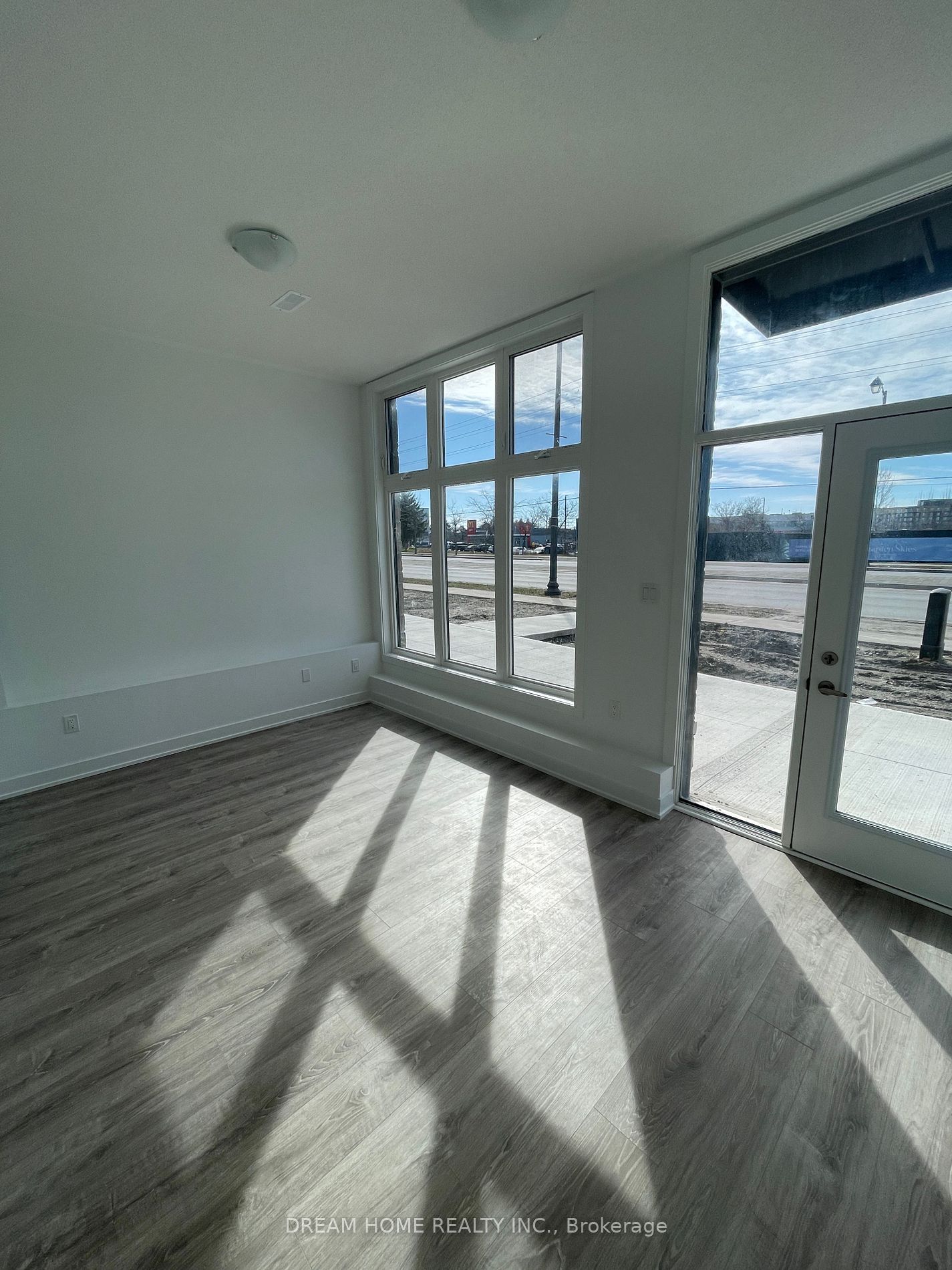5494 Main Street