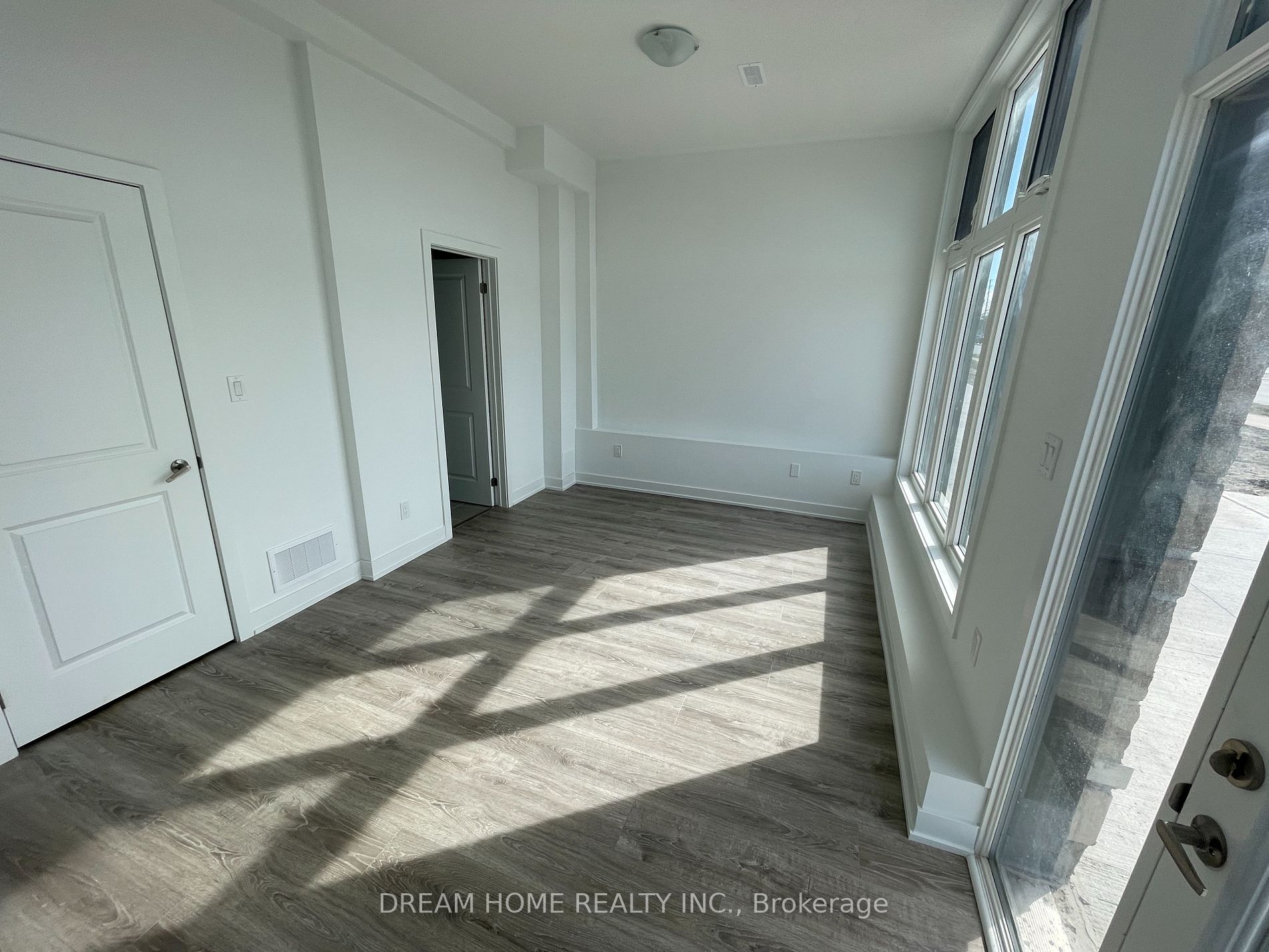 5494 Main Street