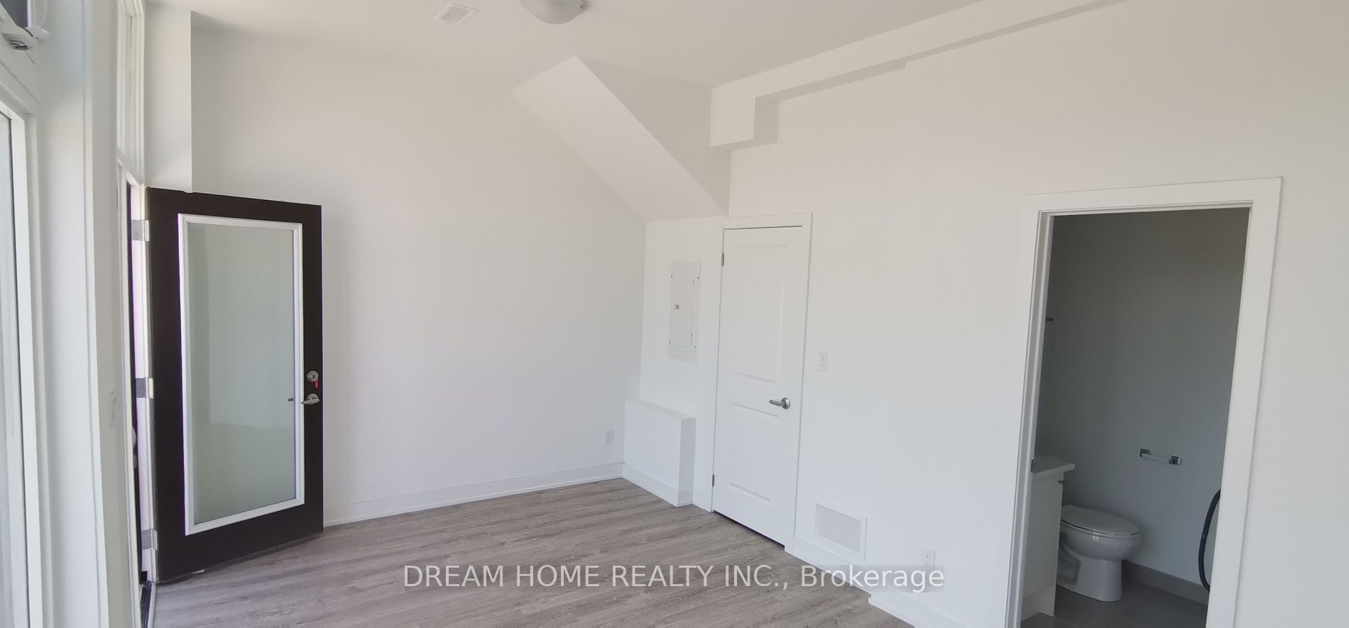 5494 Main Street