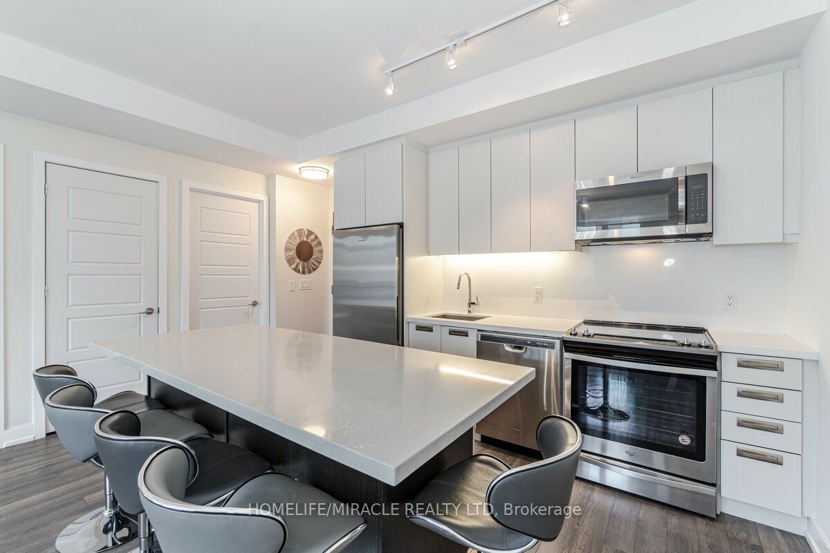 301 Sea Ray Ave, #C318