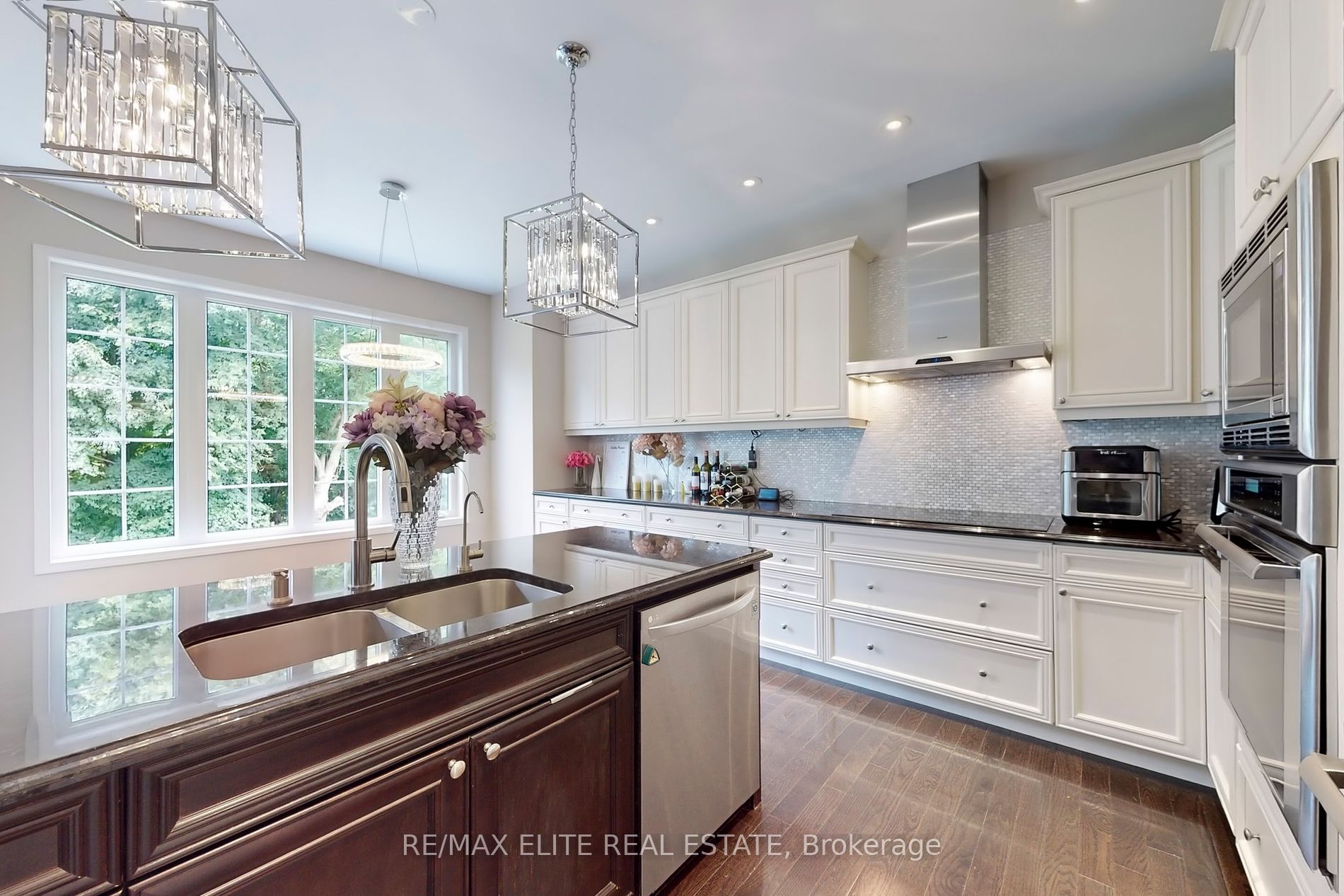 333 Thomas Phillips Dr