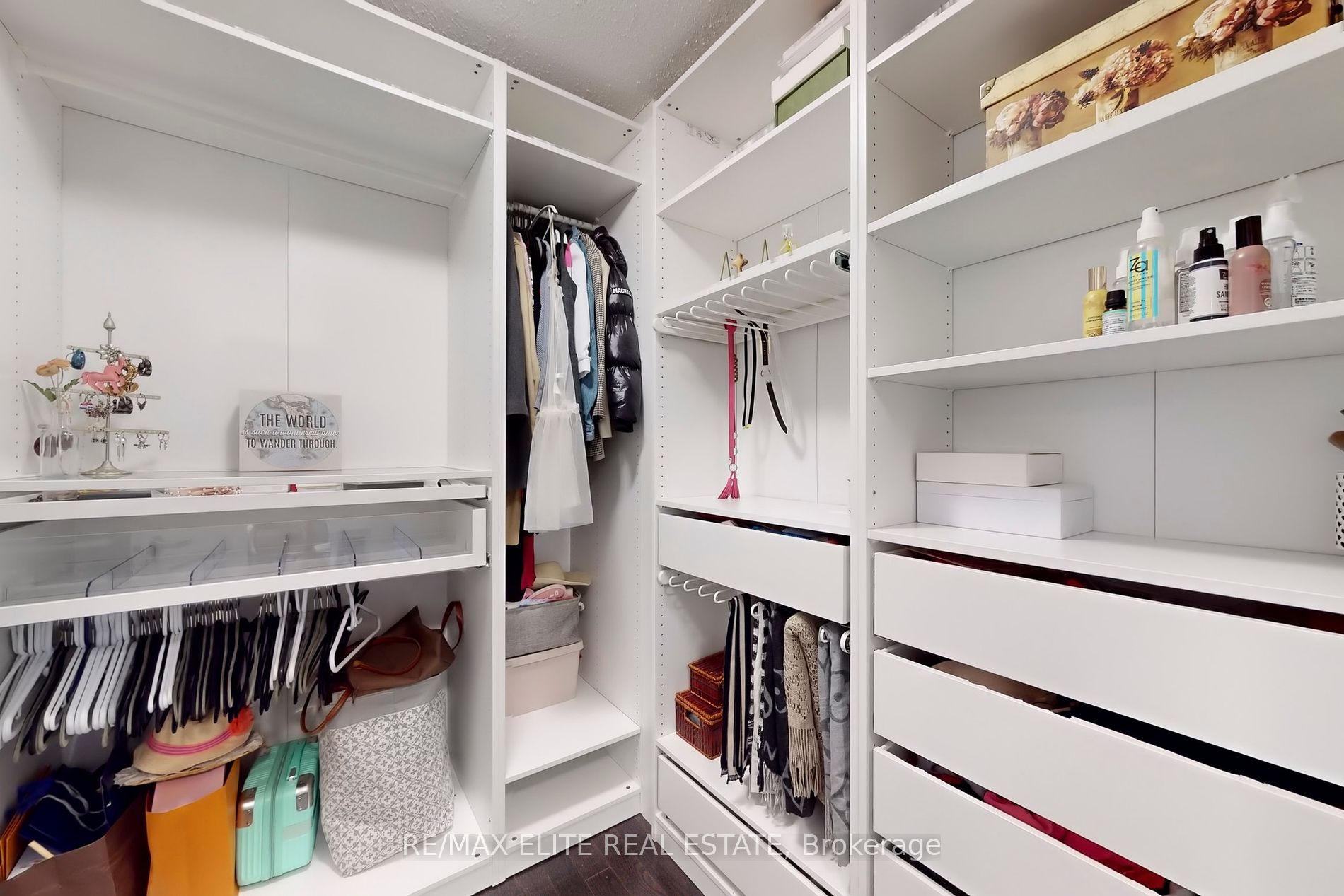 333 Thomas Phillips Dr