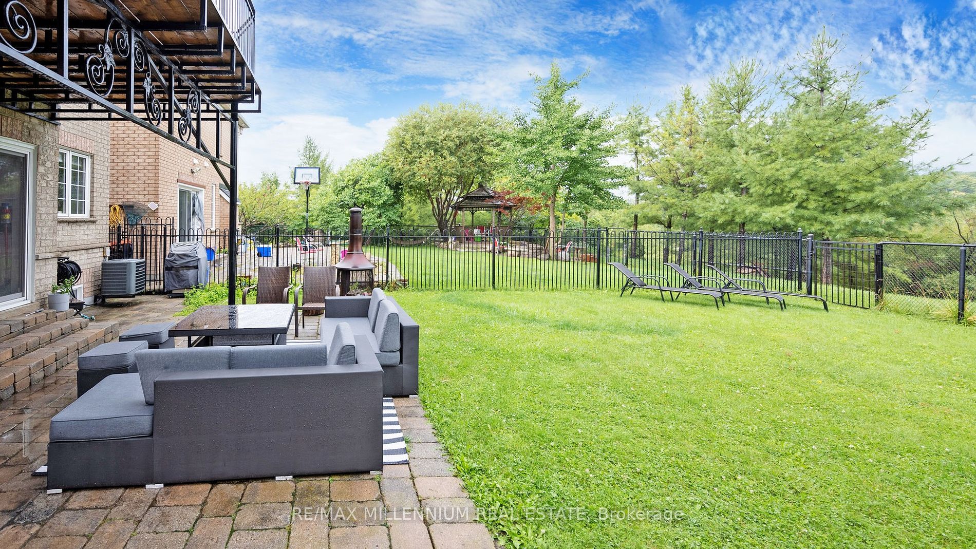 239 Vellore Woods Blvd