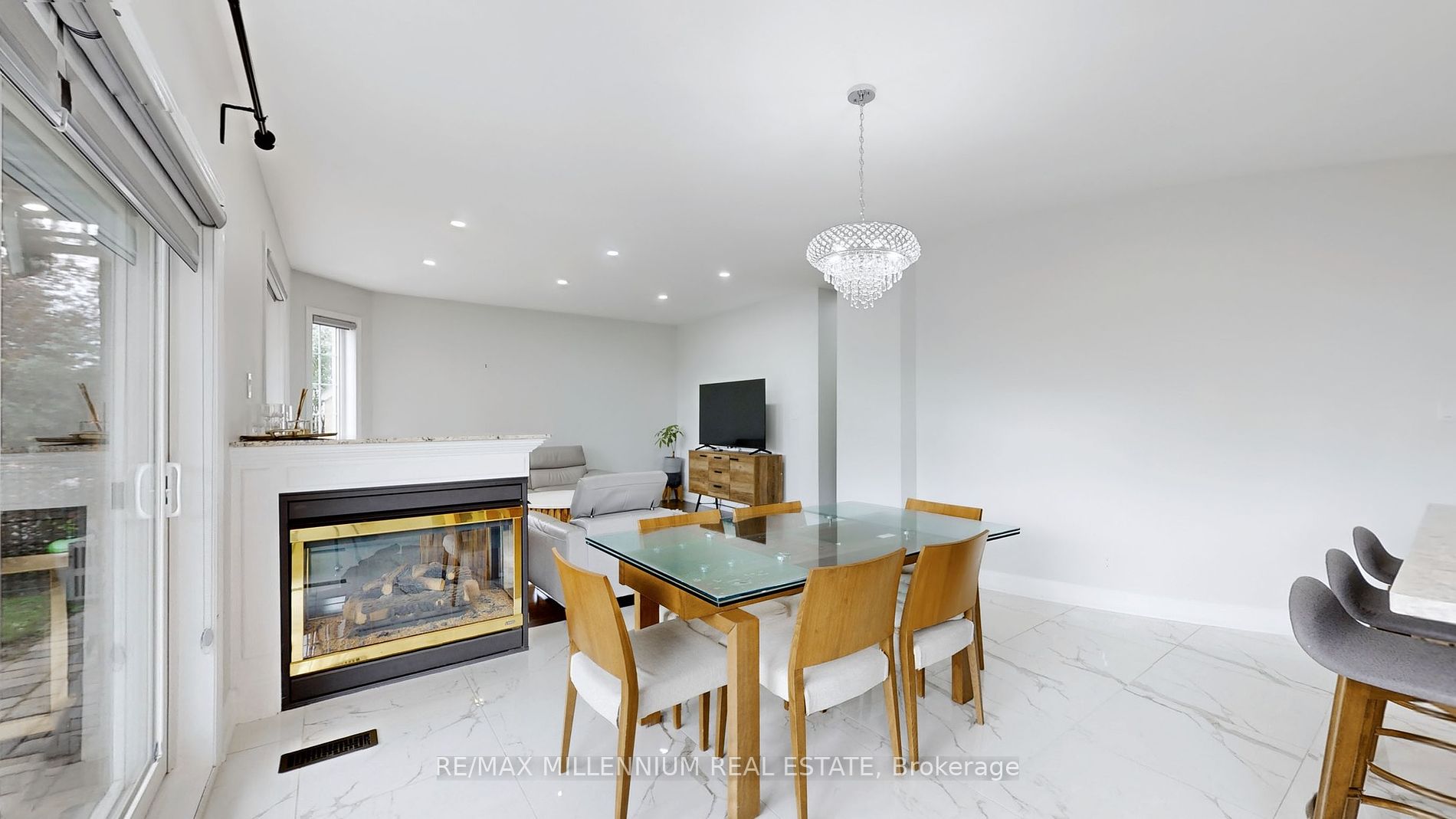 239 Vellore Woods Blvd