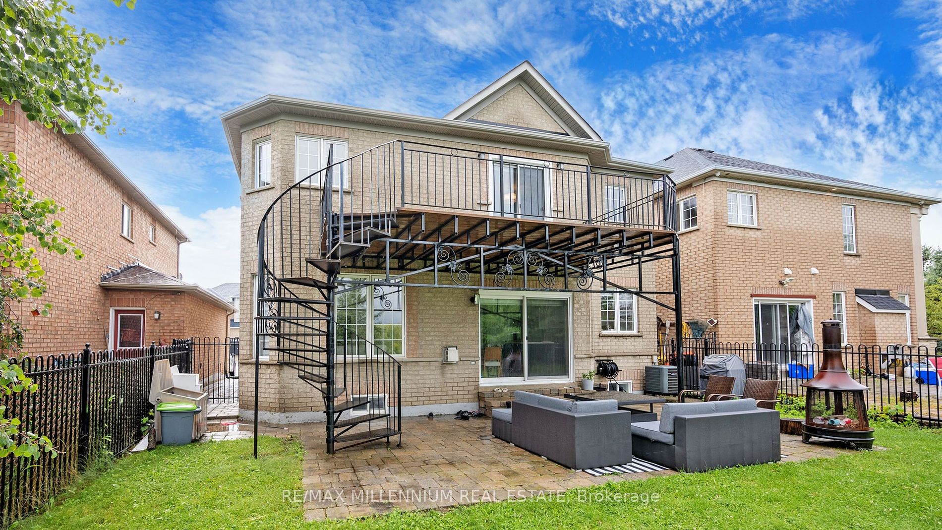 239 Vellore Woods Blvd