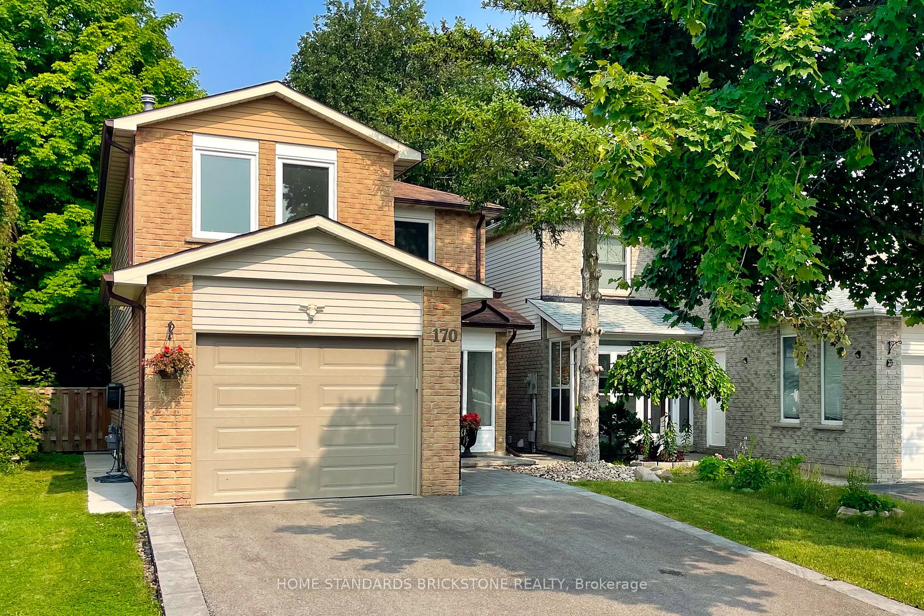 170 Greenbelt Crescent