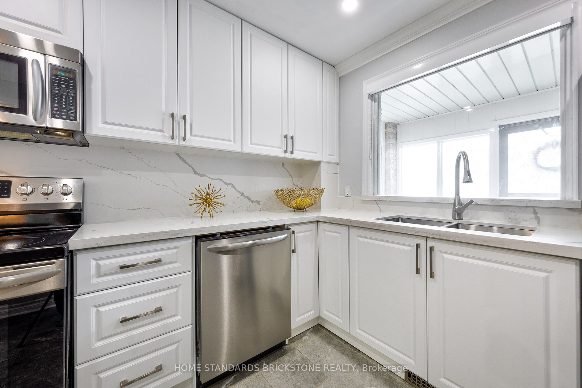 170 Greenbelt Crescent