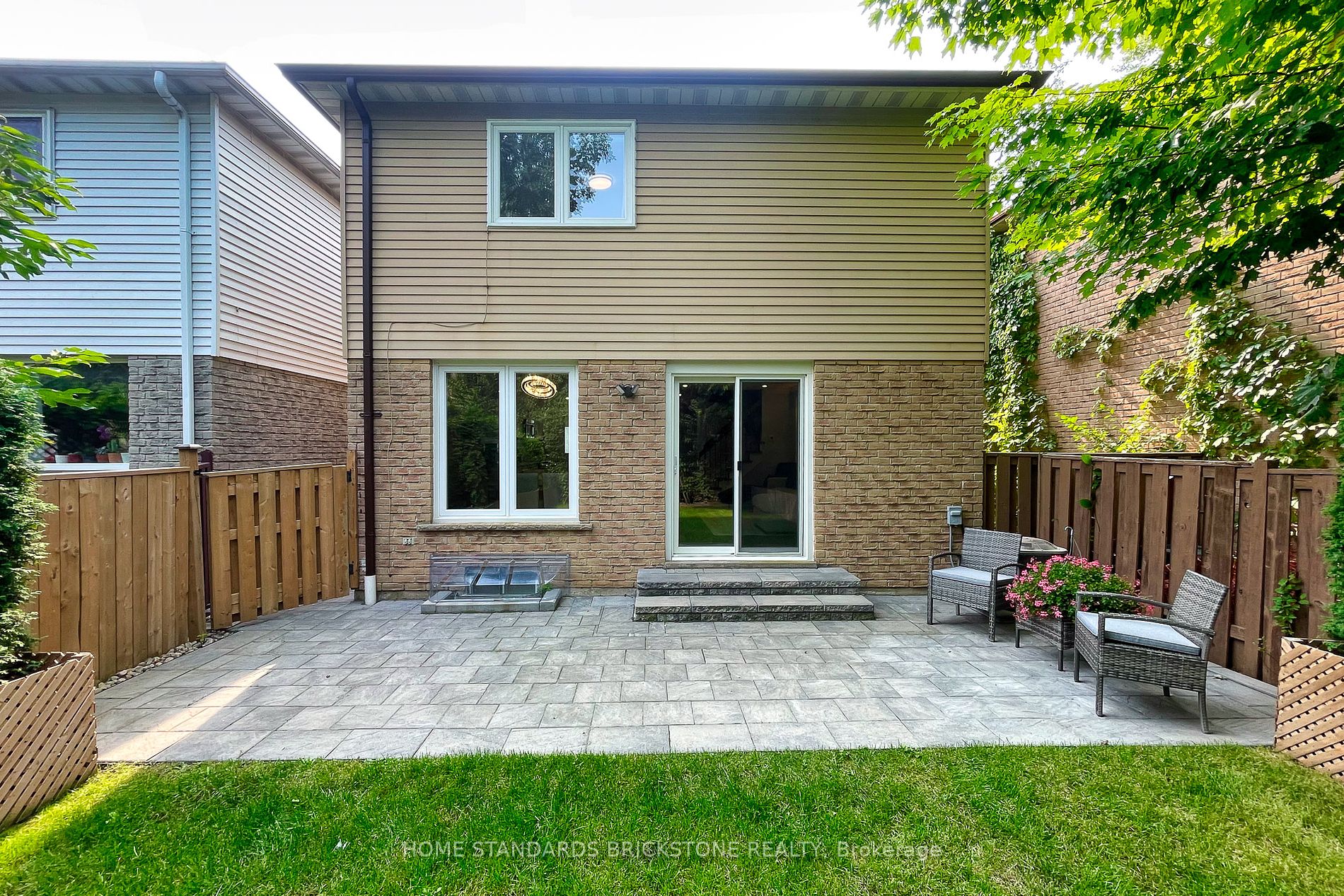 170 Greenbelt Crescent