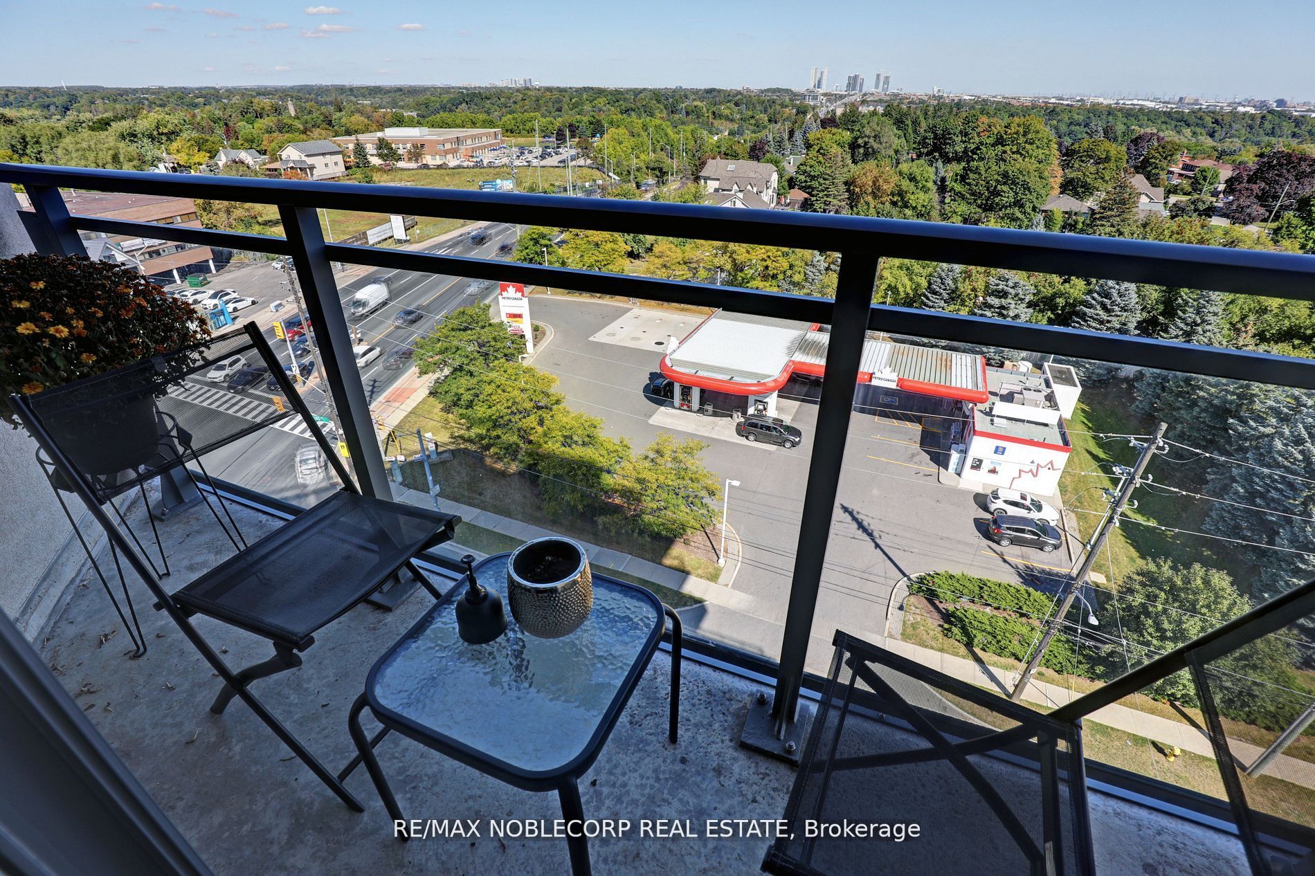 7730 Kipling Ave, #907