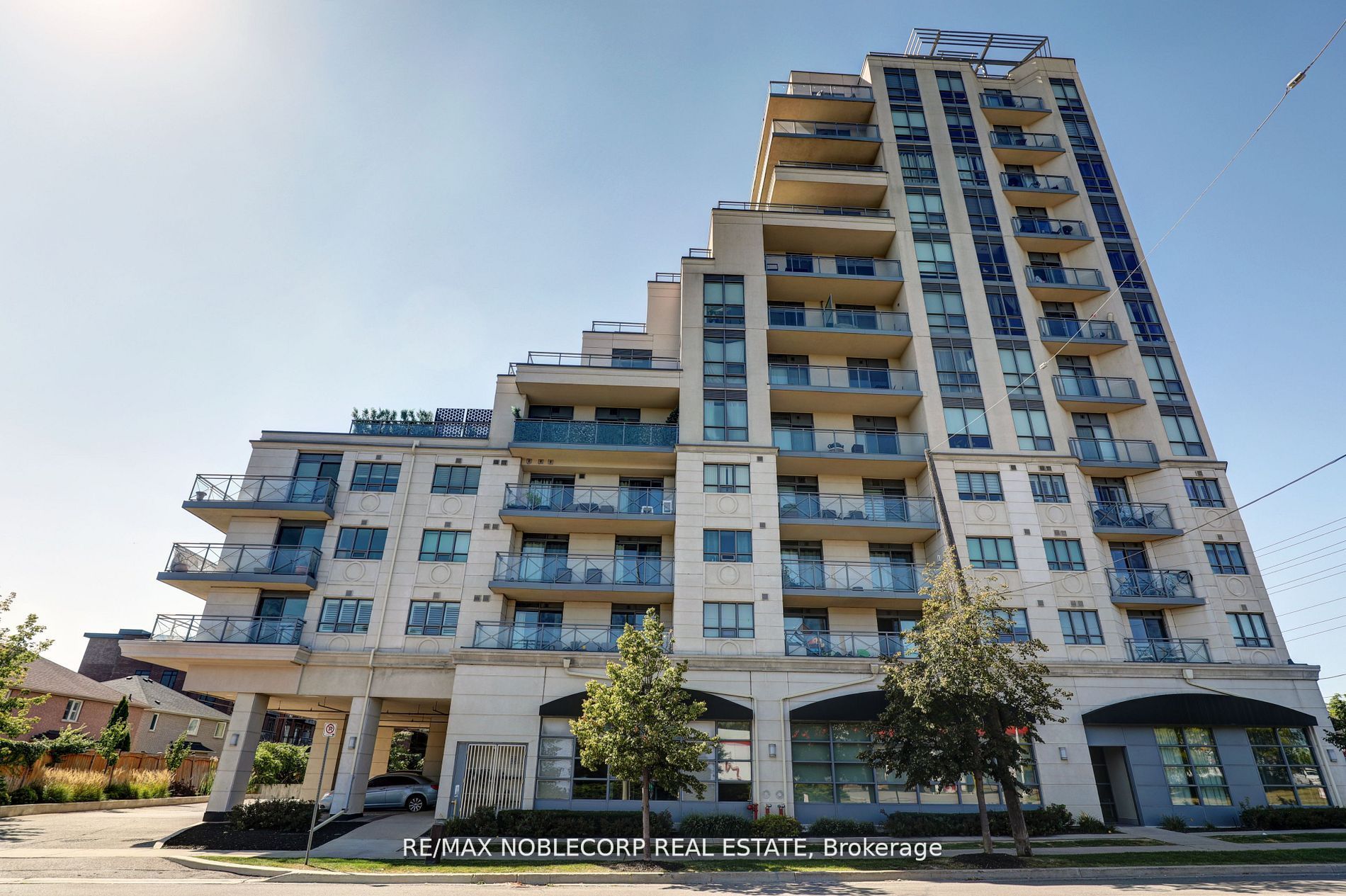 7730 Kipling Ave, #907