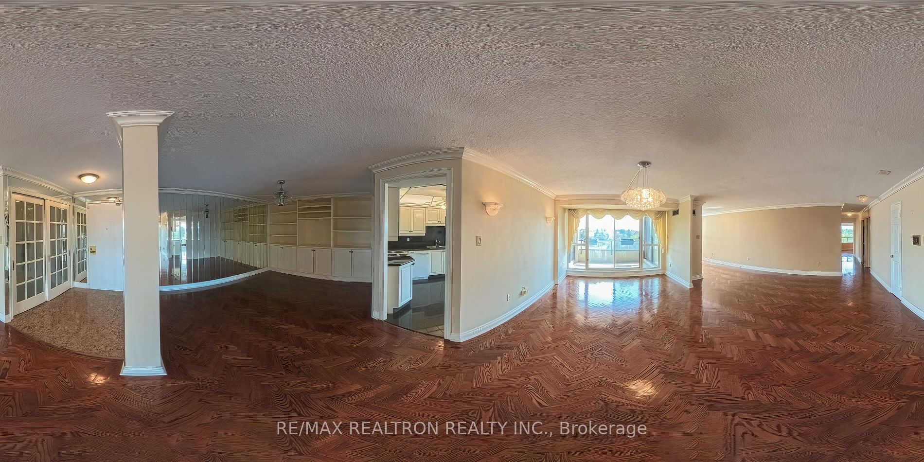 343 Clark Avenue W, #502