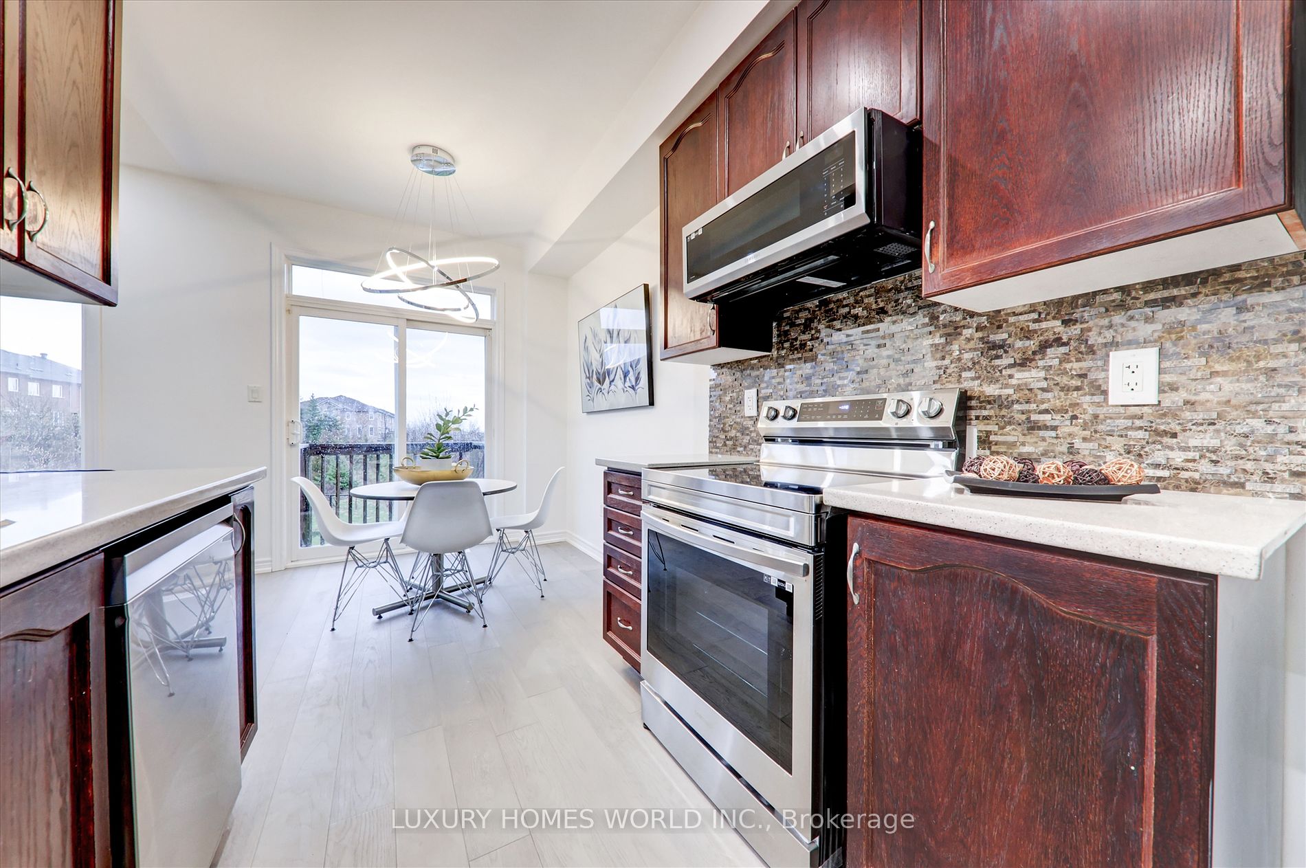 8 Townwood Dr, #82