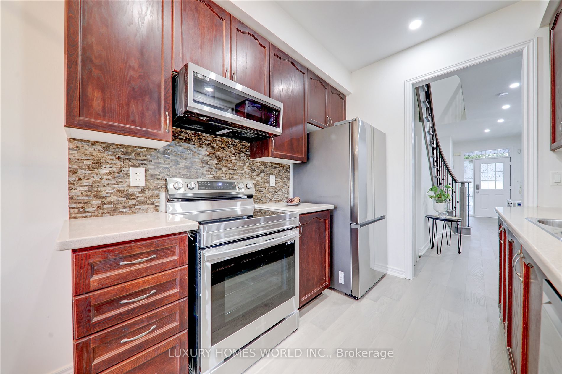 8 Townwood Dr, #82