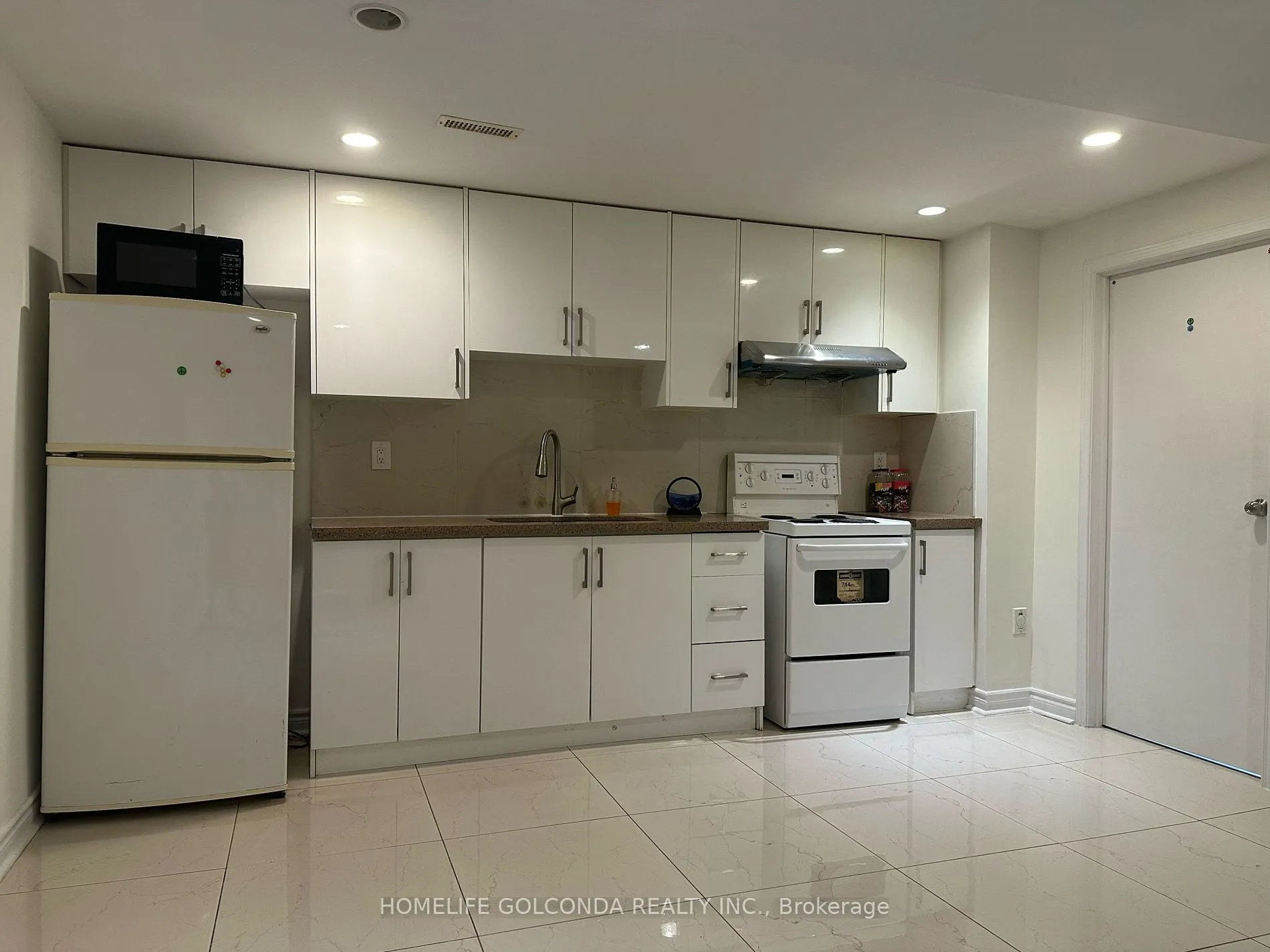 37 Halder Cres