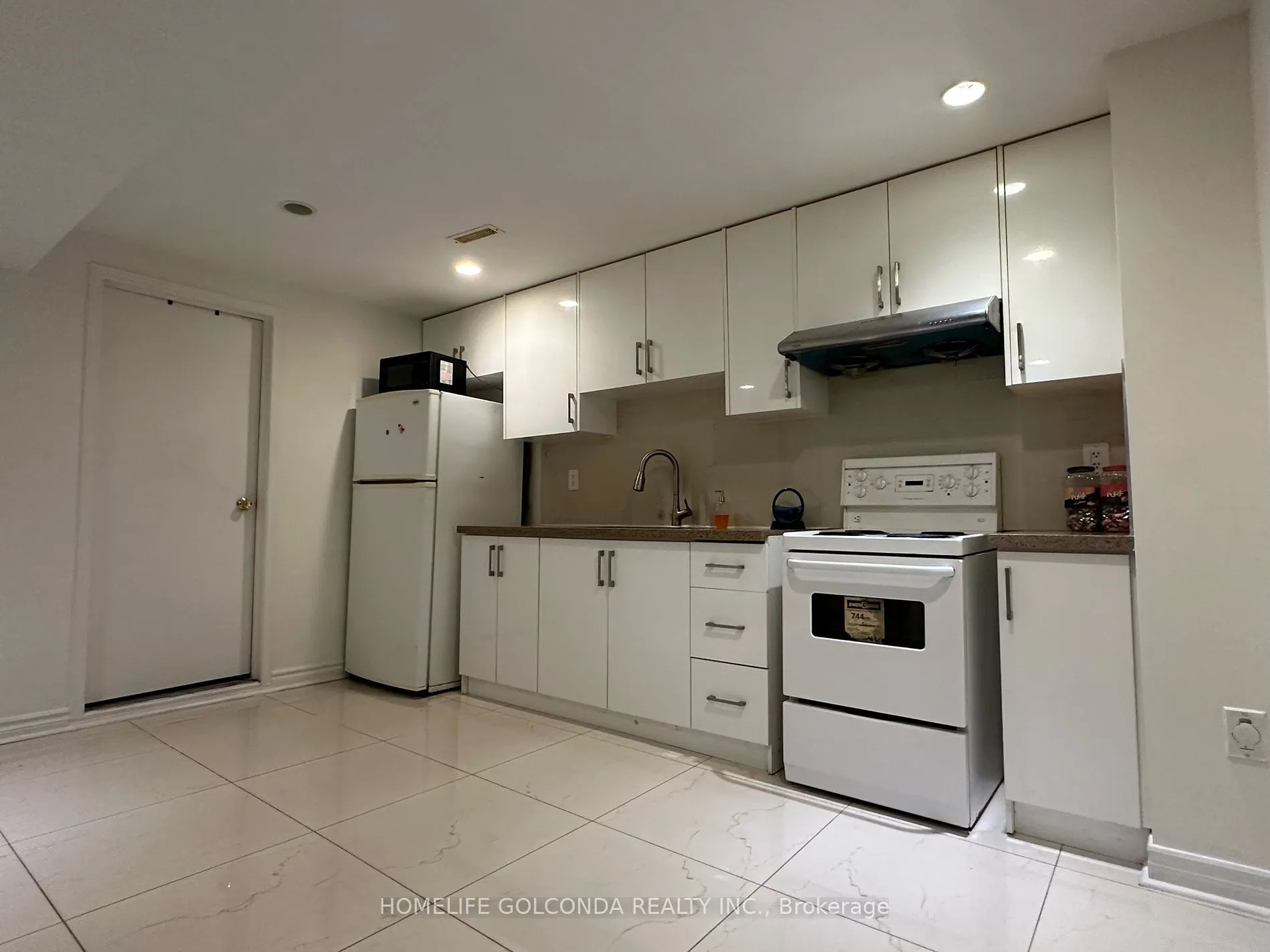 37 Halder Cres