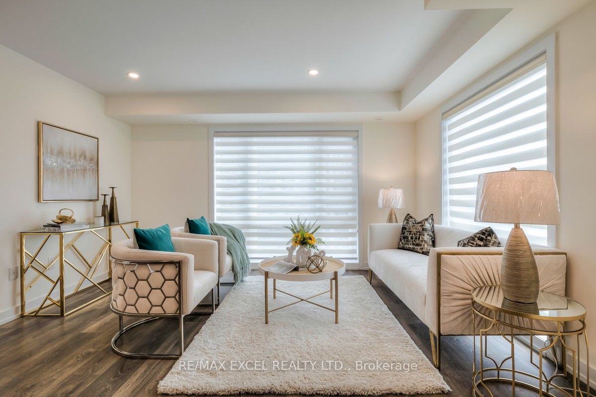 10 Westmeath Lane, #2202