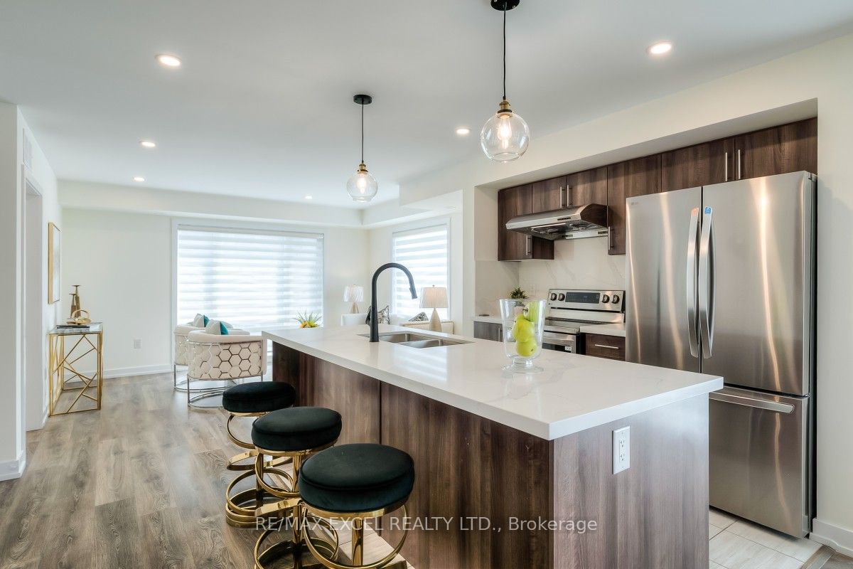 10 Westmeath Lane, #2202