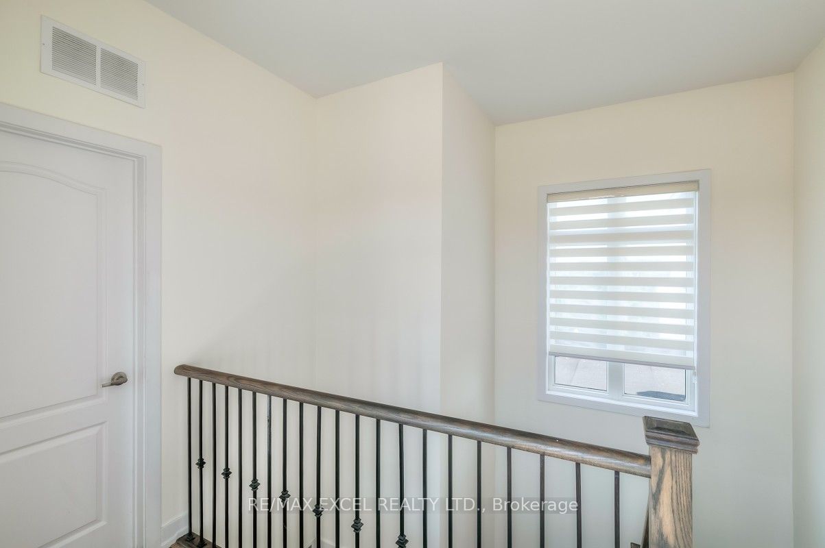 10 Westmeath Lane, #2202