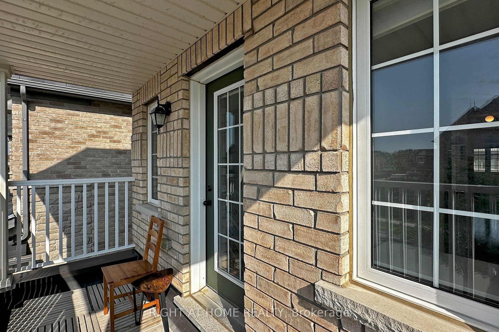 222 Kincardine St