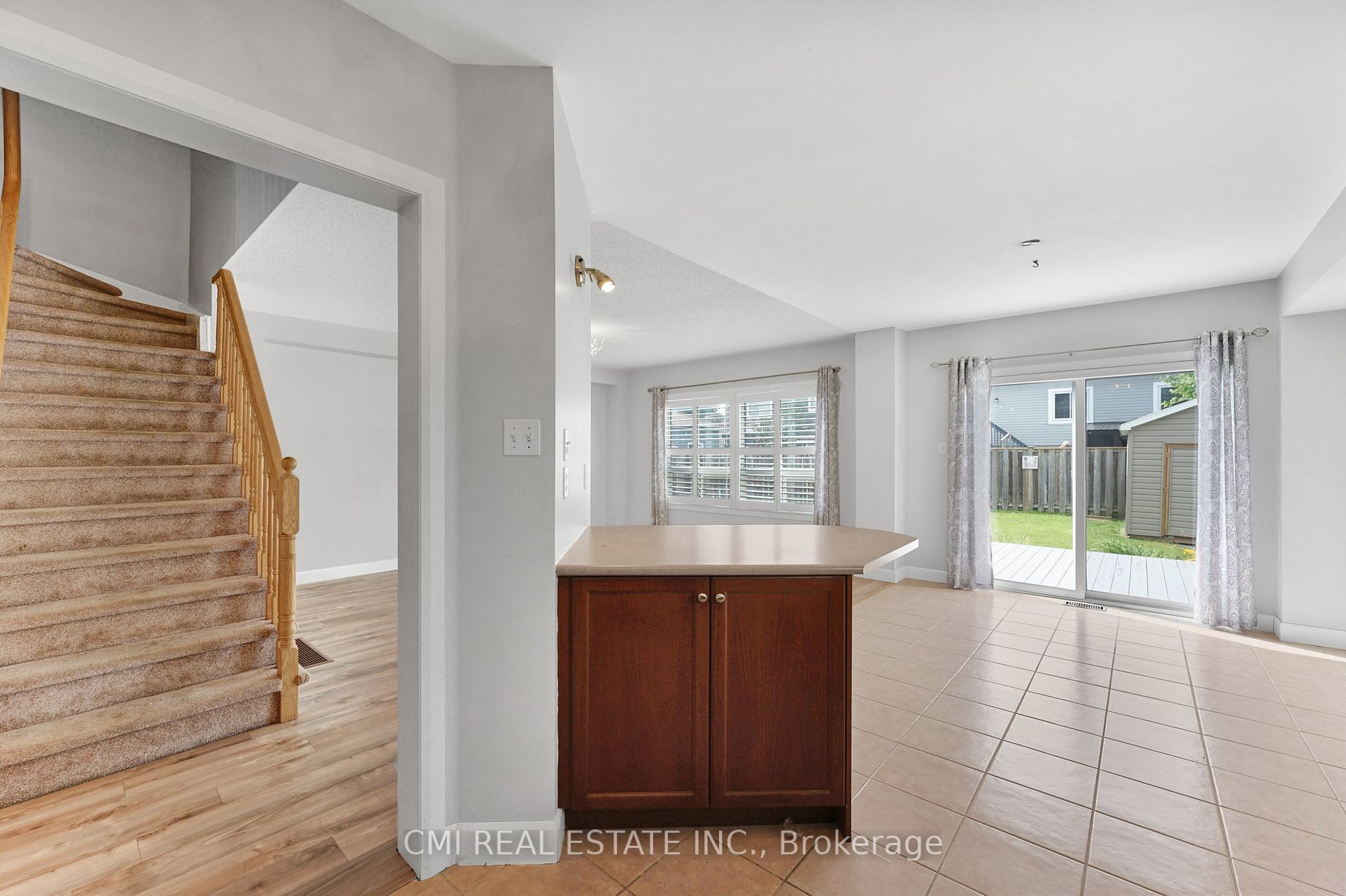 21 Truax Cres