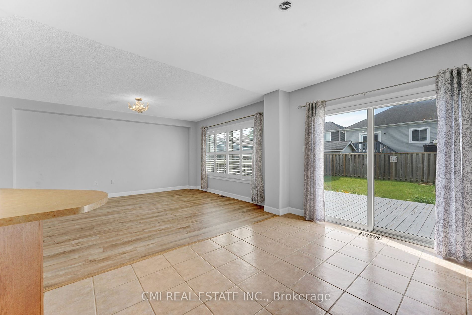 21 Truax Cres