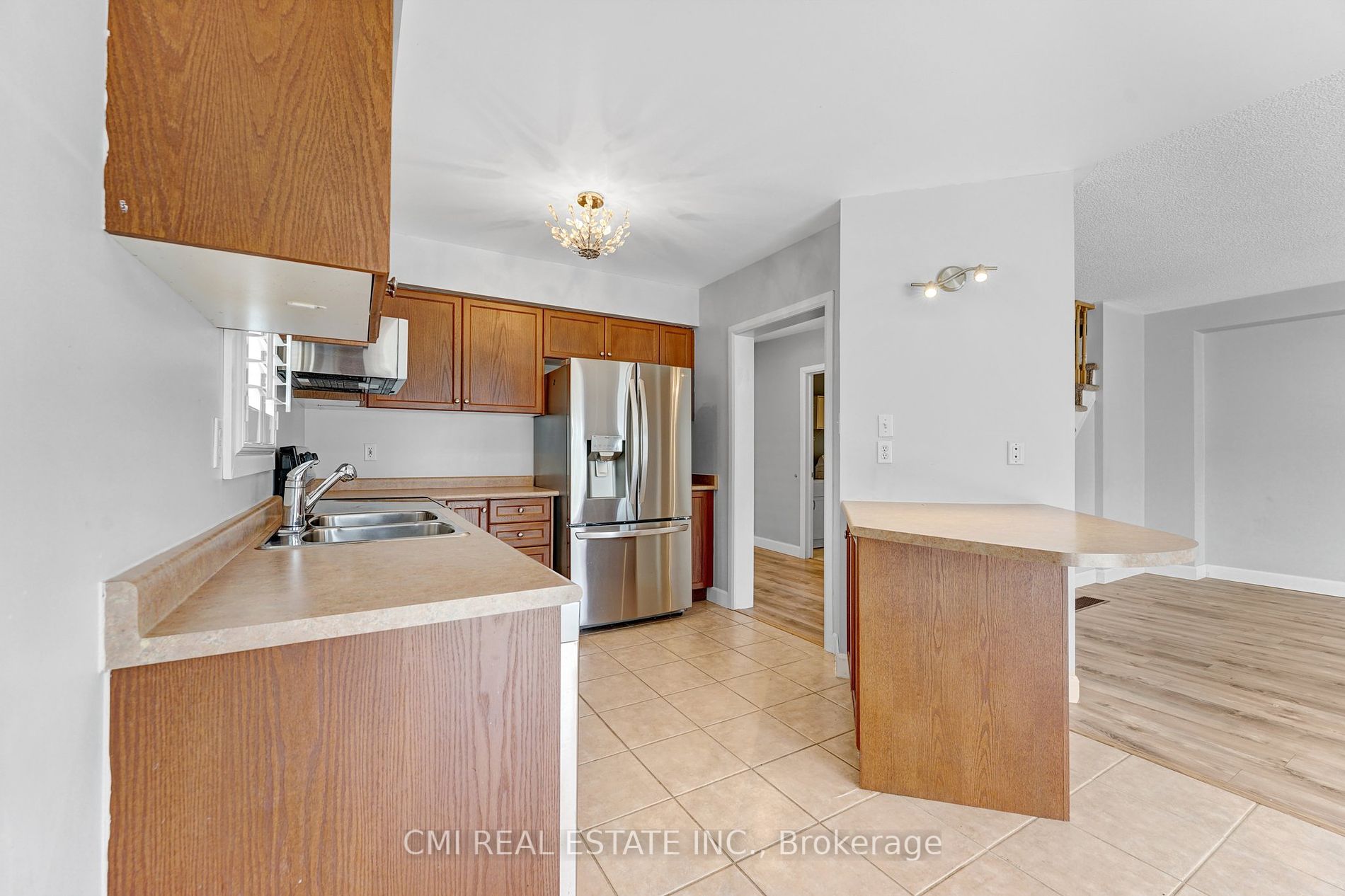 21 Truax Cres