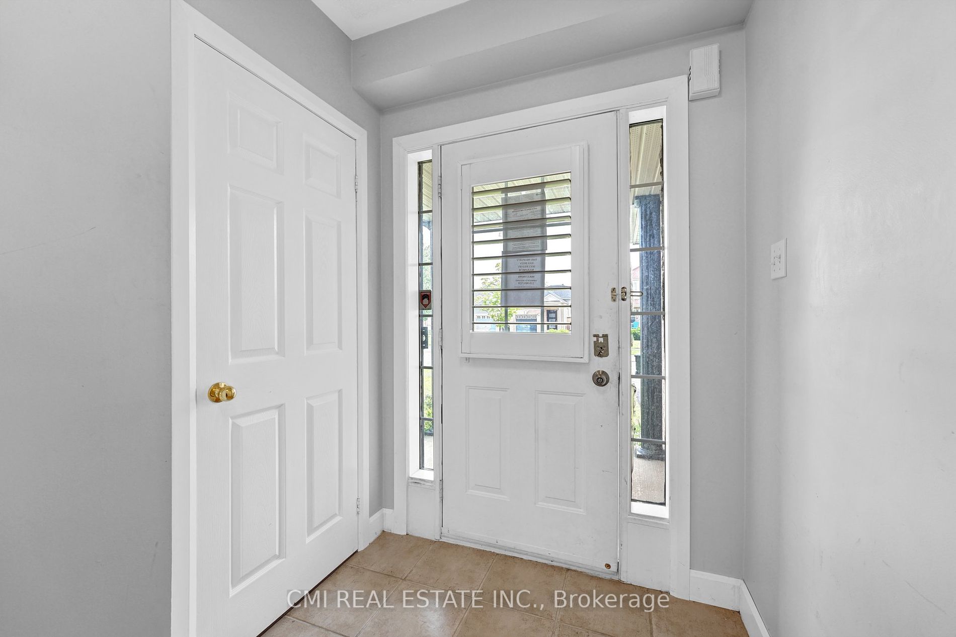 21 Truax Cres